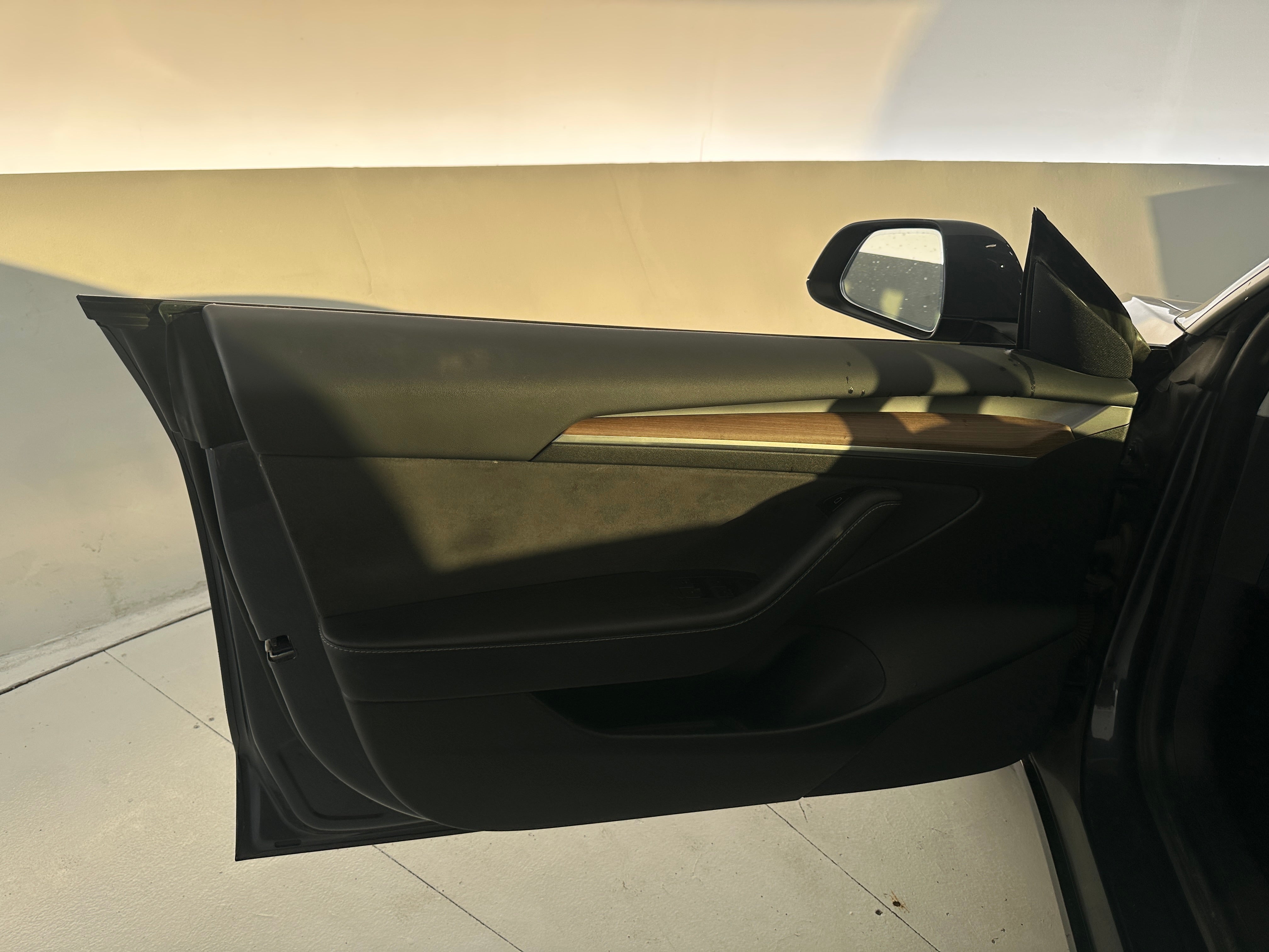 Used 2022 Tesla Model 3 Long Range with VIN 5YJ3E1EB0NF119819 for sale in Auburn, WA