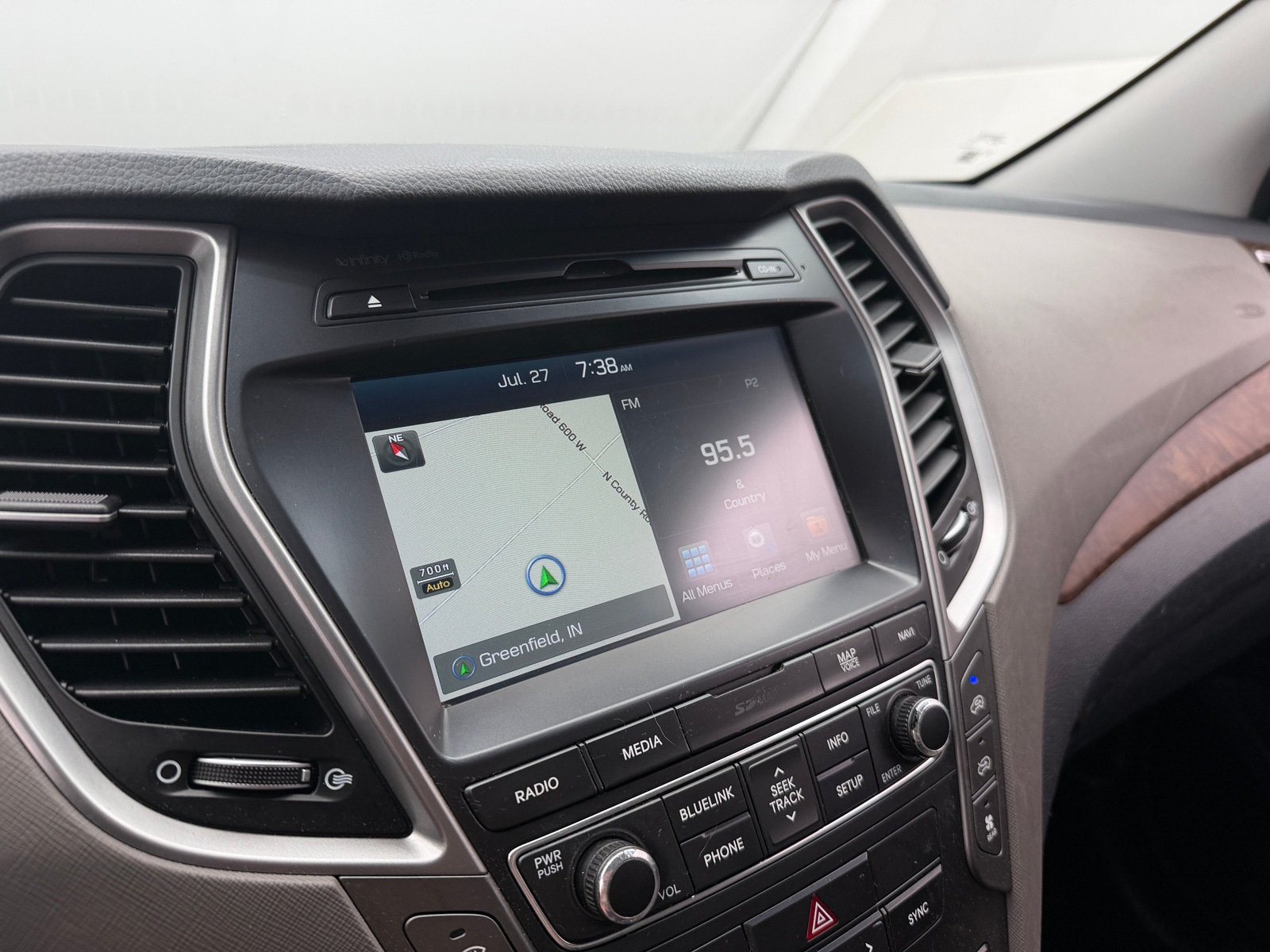 Thumbnail: 2017 Hyundai Santa Fe - 3
