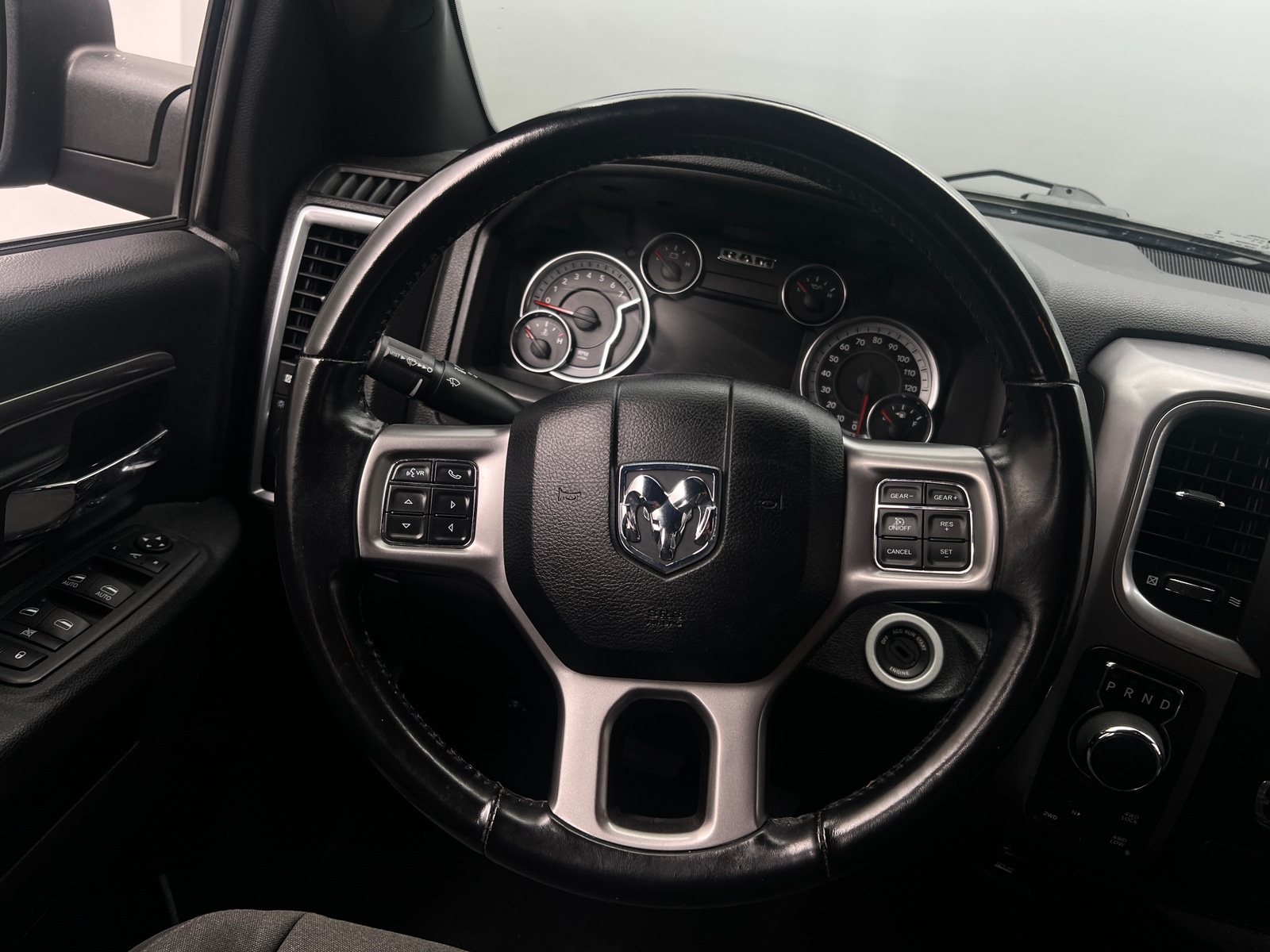 Thumbnail: 2021 RAM 1500 Classic - 5