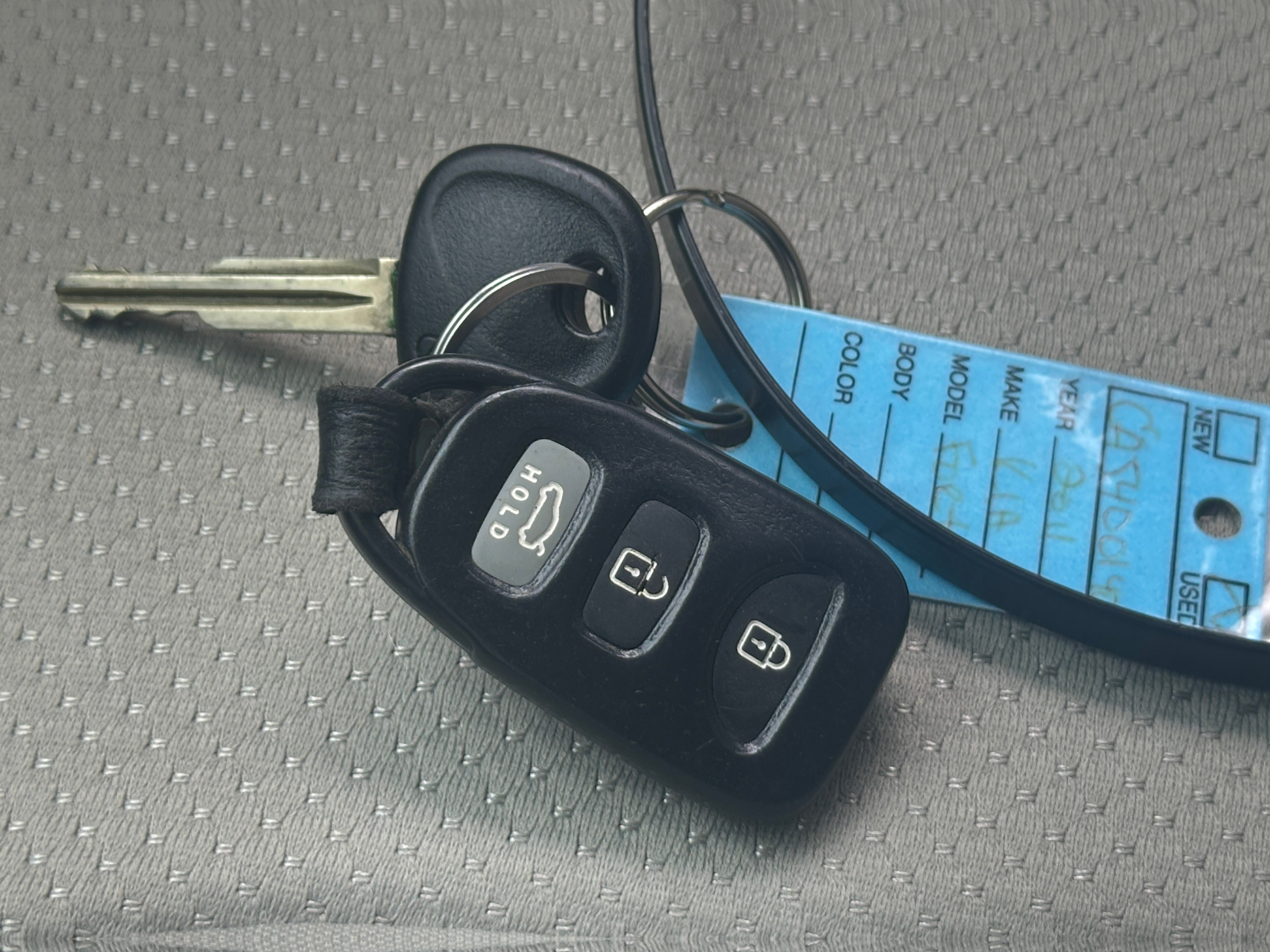 Used 2011 Kia Forte EX with VIN KNAFU4A23B5442621 for sale in Pewaukee, WI