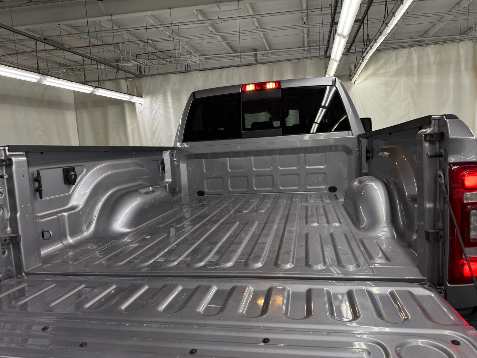 Thumbnail: 2024 RAM 2500 - 6