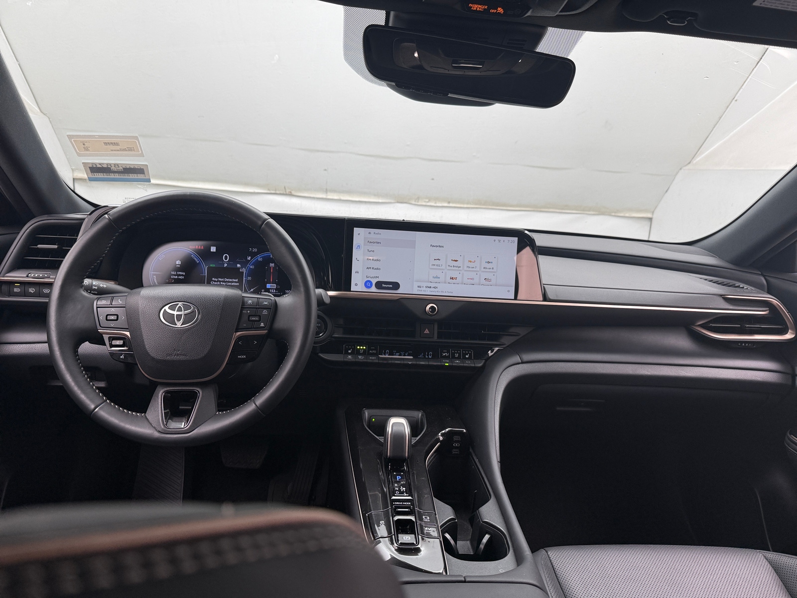 Thumbnail: 2025 Toyota Crown Signia - 2