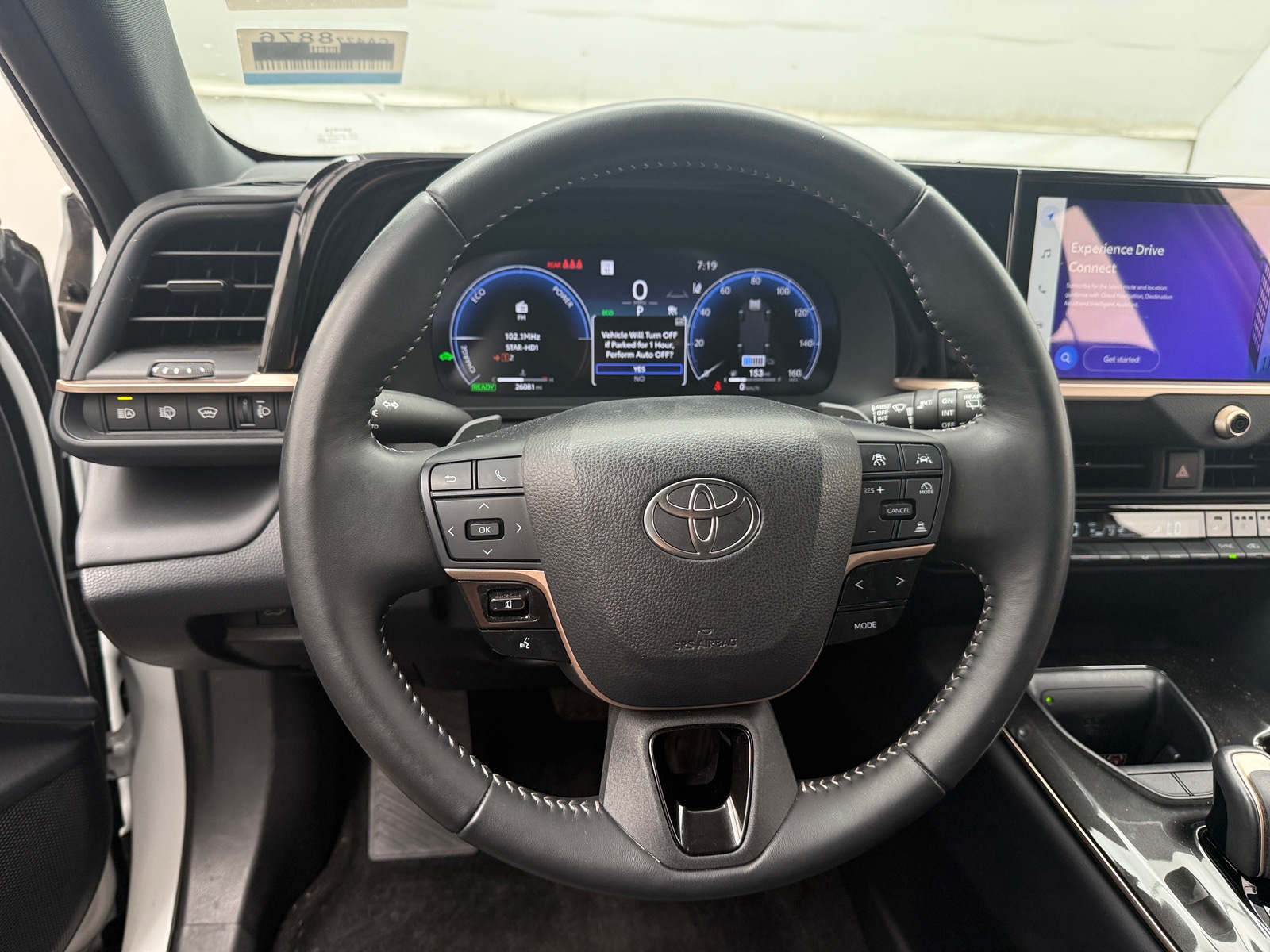 Thumbnail: 2025 Toyota Crown Signia - 4