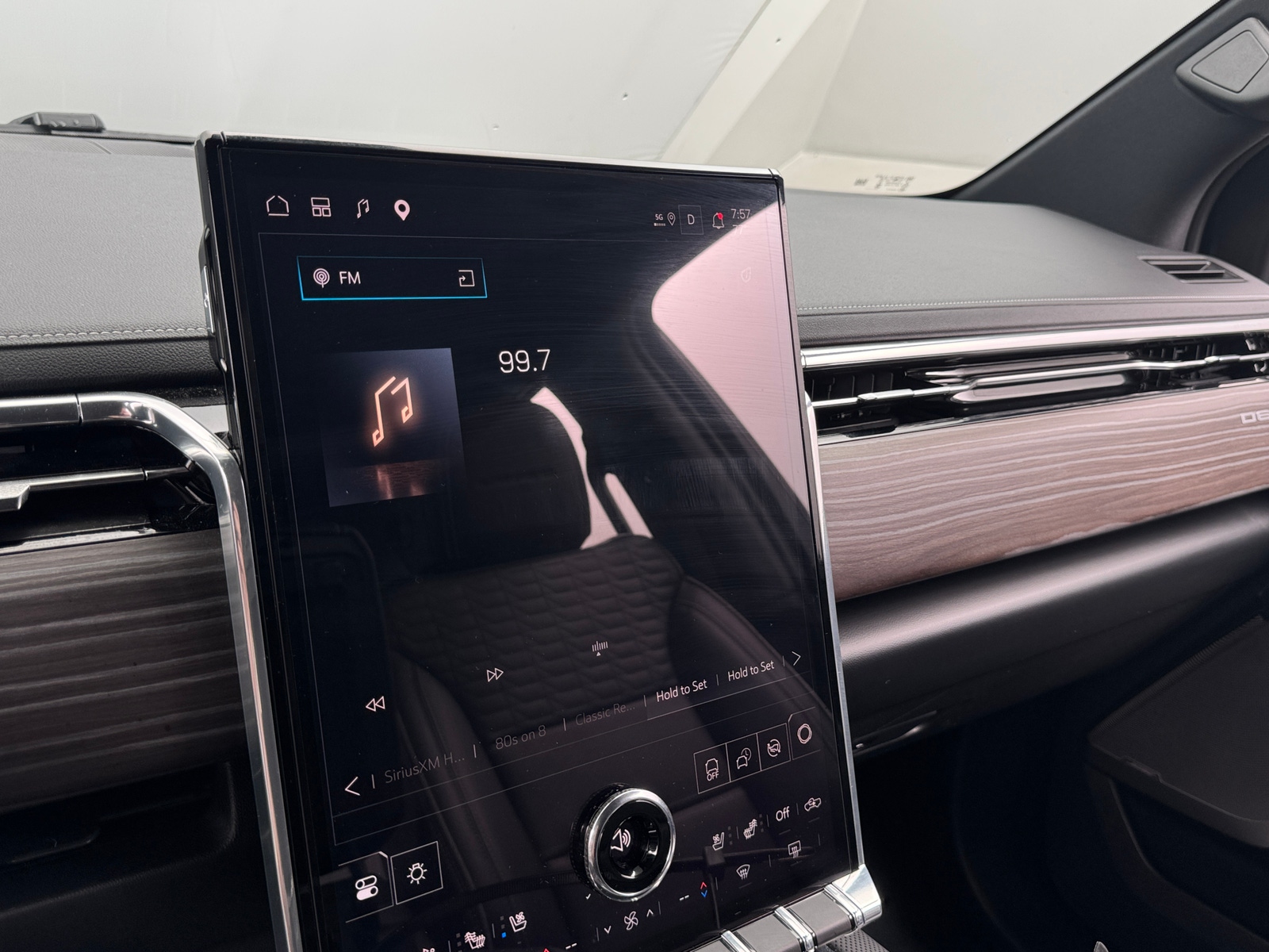 Thumbnail: 2026 GMC Sierra EV - 3
