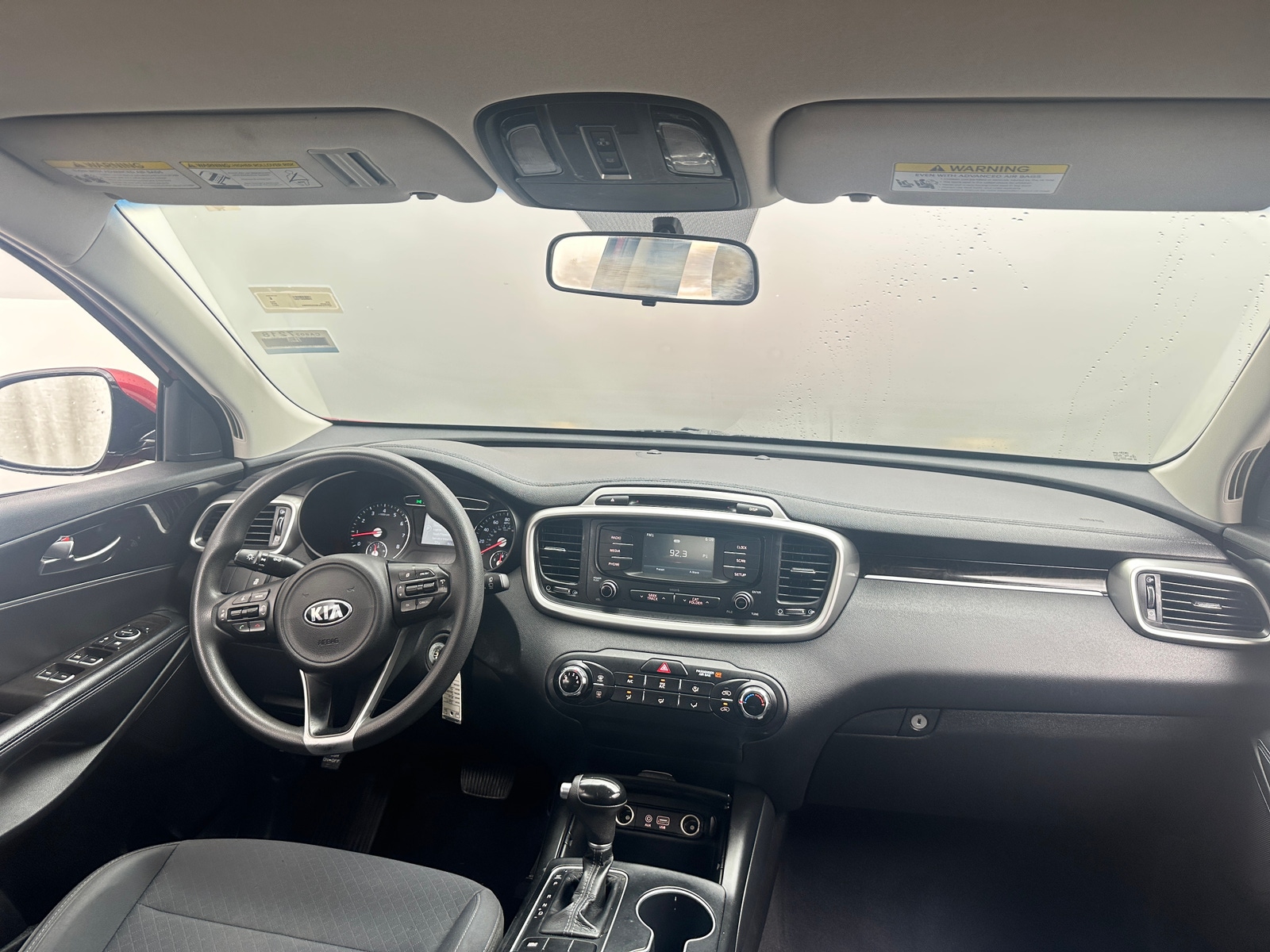 Thumbnail: 2017 Kia Sorento - 3