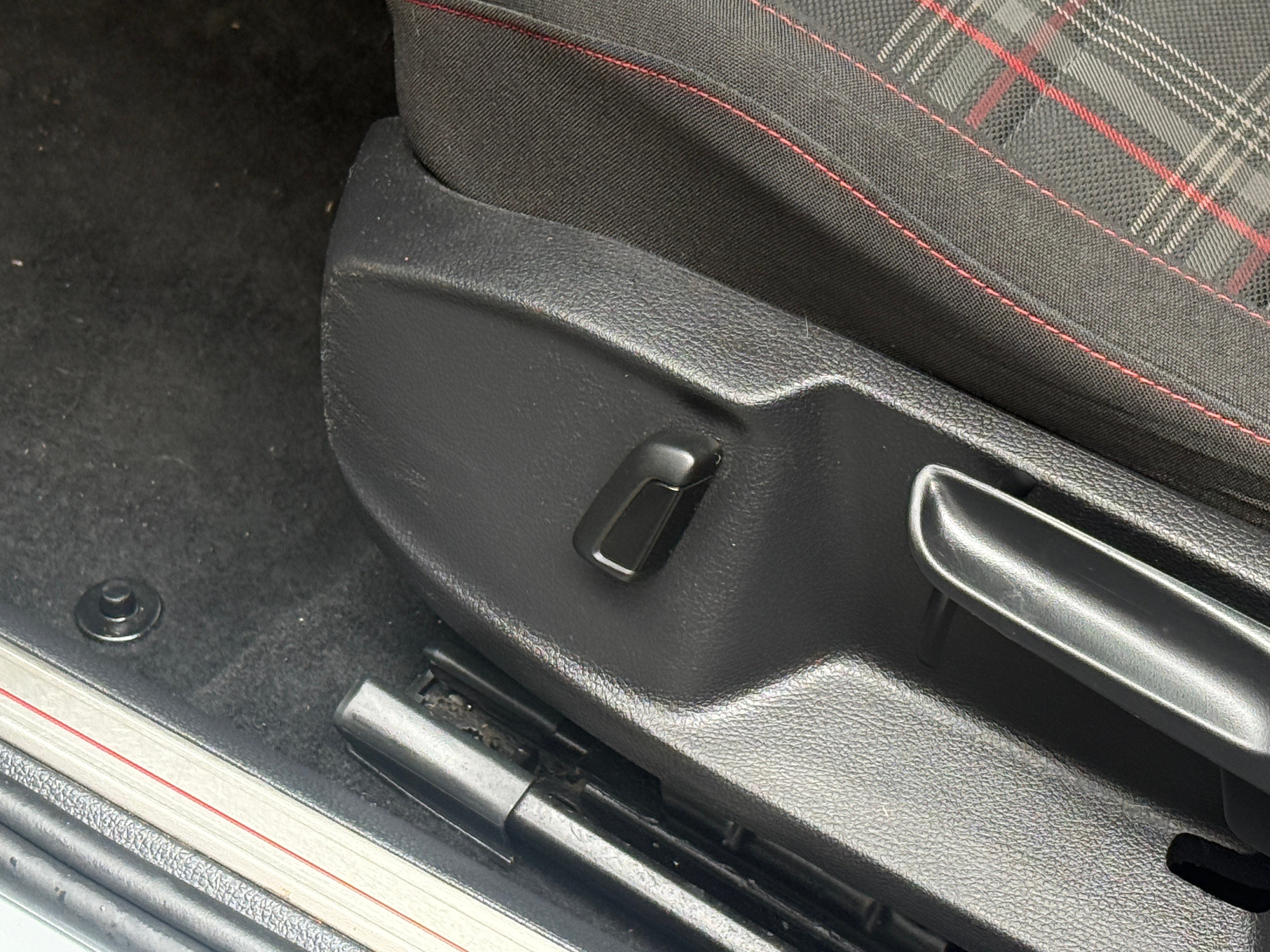 3VW5T7AU7KM001313