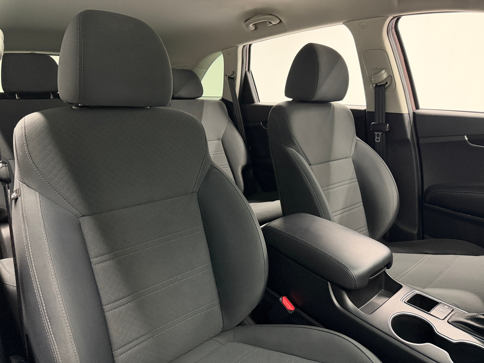 Thumbnail: 2019 Kia Sorento - 2