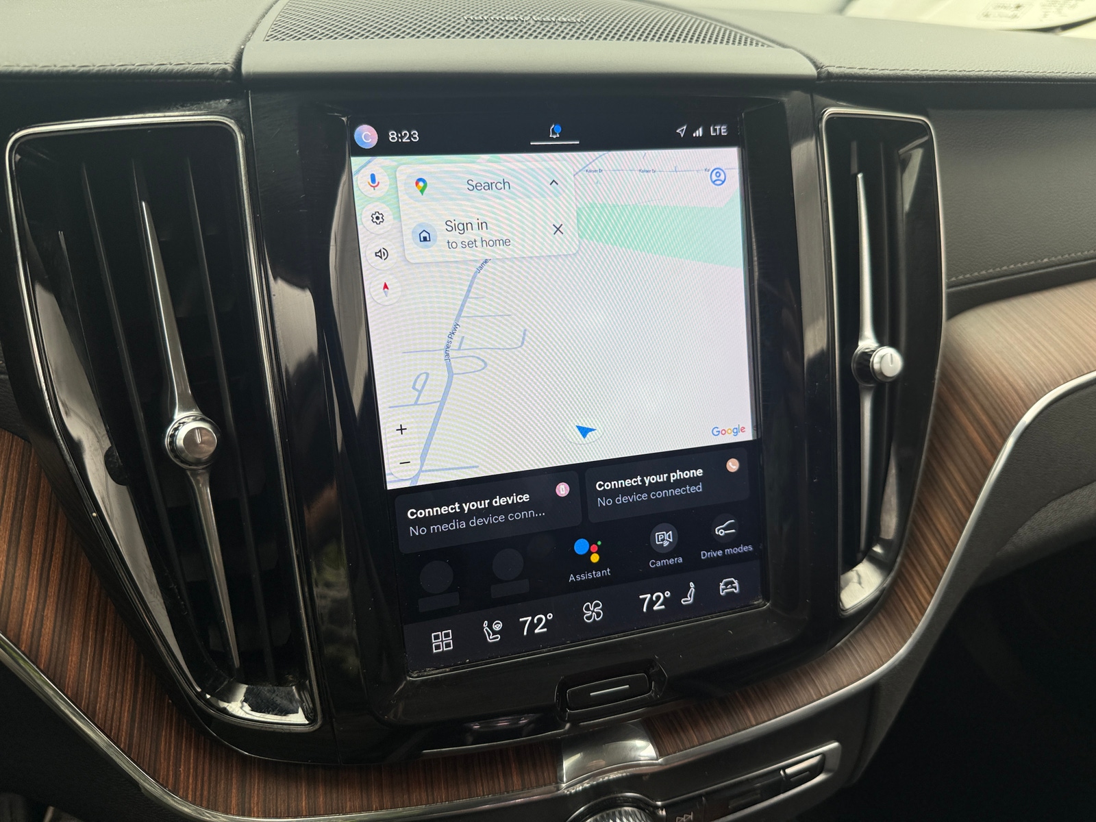 Thumbnail: 2023 Volvo XC60 - 3