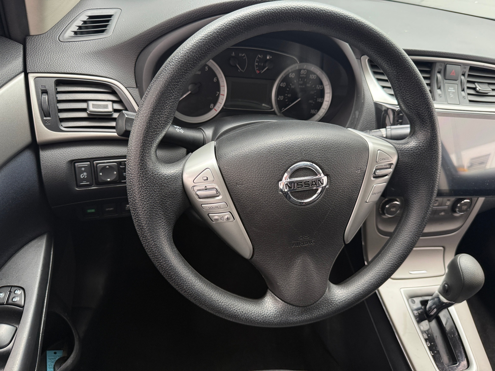Thumbnail: 2014 Nissan Sentra - 5