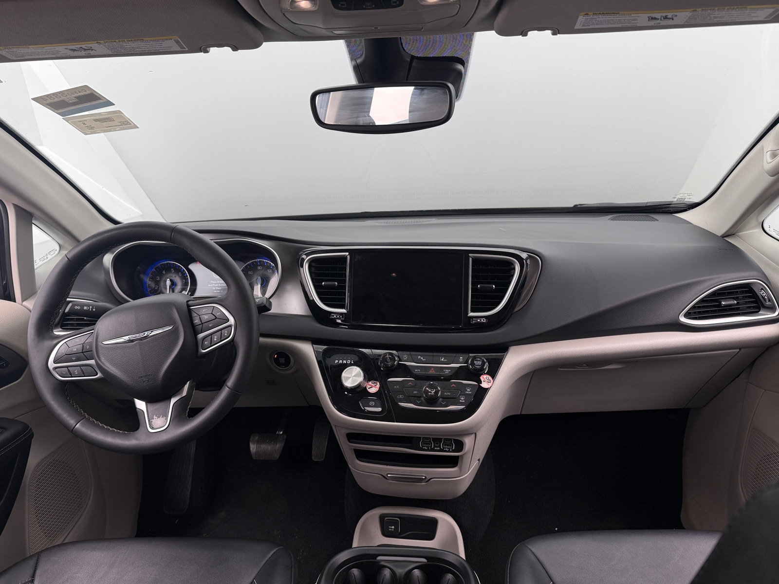 Thumbnail: 2024 Chrysler Pacifica - 2