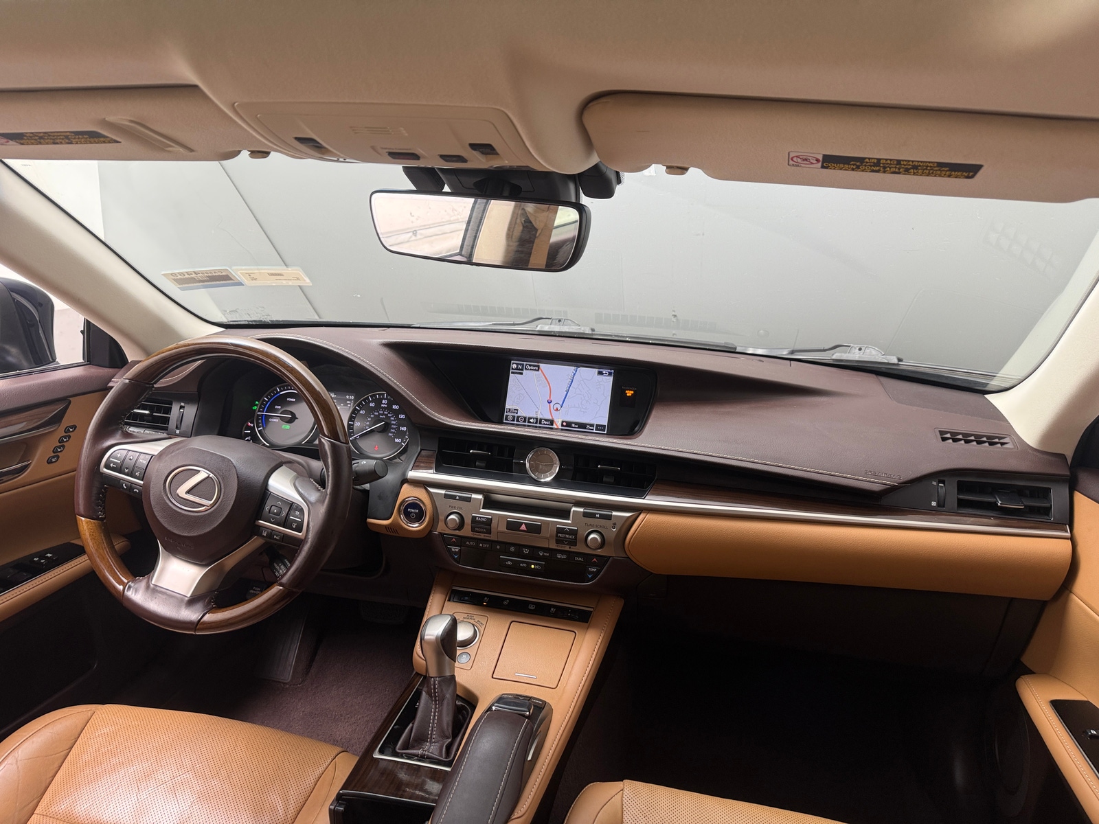 Thumbnail: 2016 Lexus ES - 2