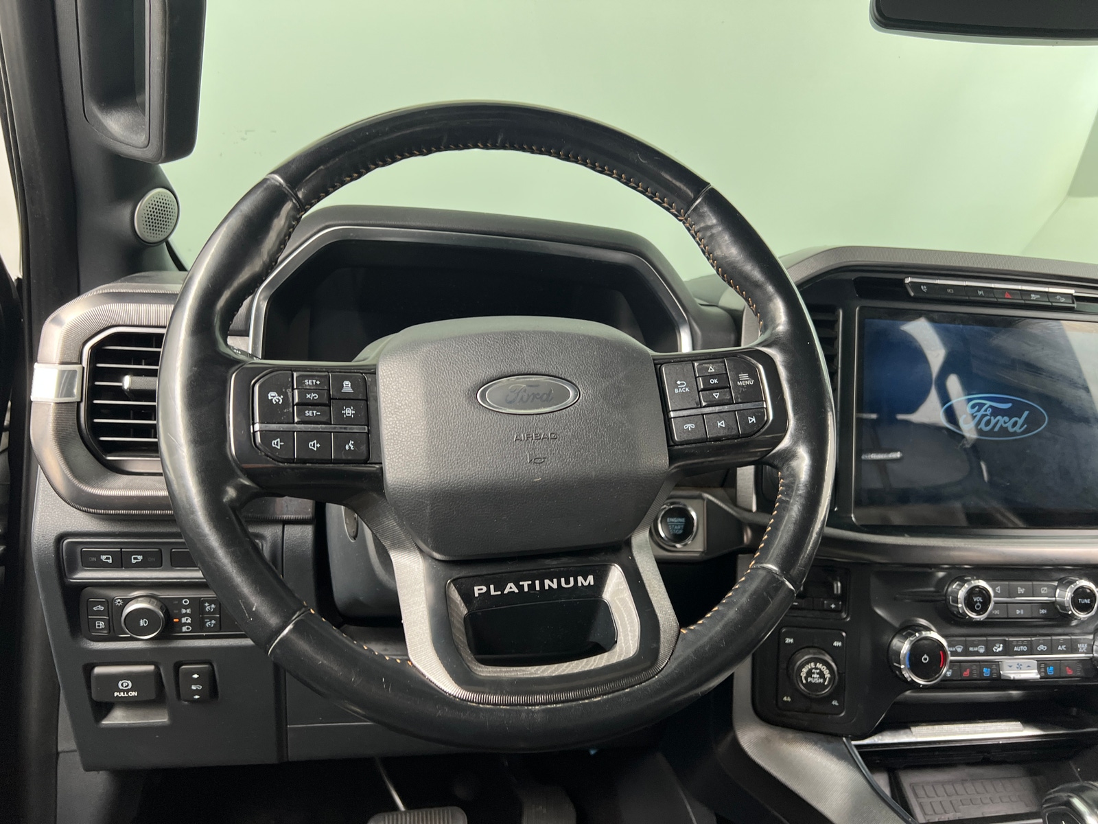 Thumbnail: 2022 Ford Econoline - 4