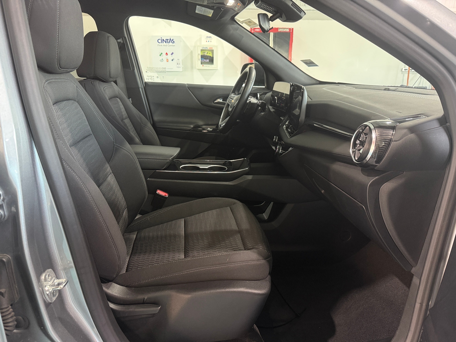 Thumbnail: 2025 Chevrolet Equinox - 2