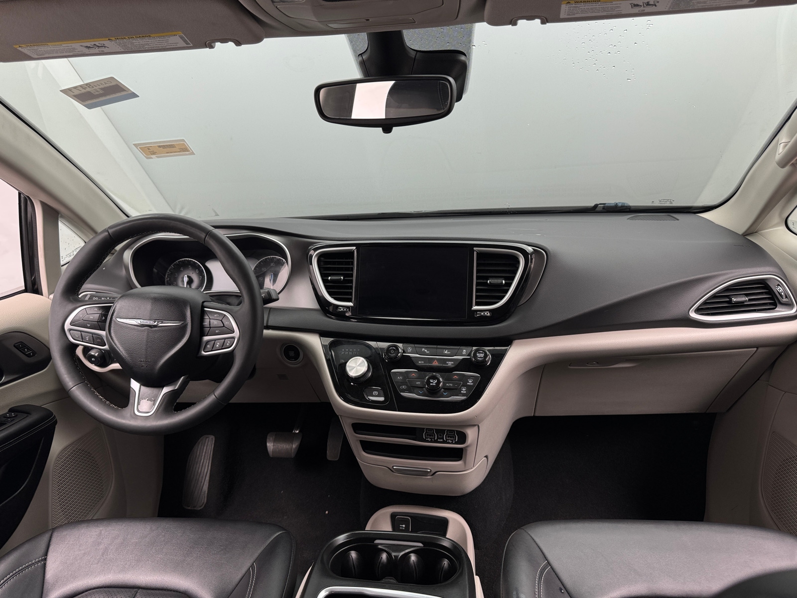 Thumbnail: 2024 Chrysler Pacifica - 2