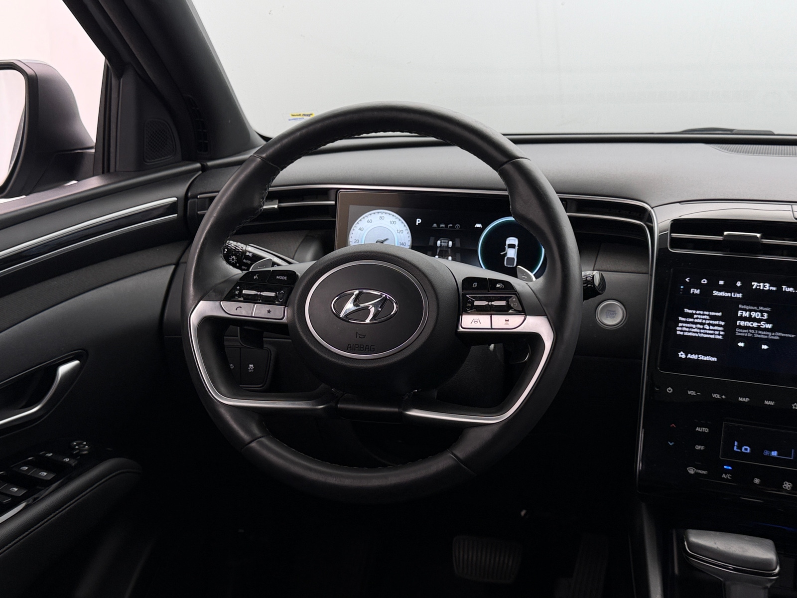 Thumbnail: 2023 Hyundai Santa Cruz - 4