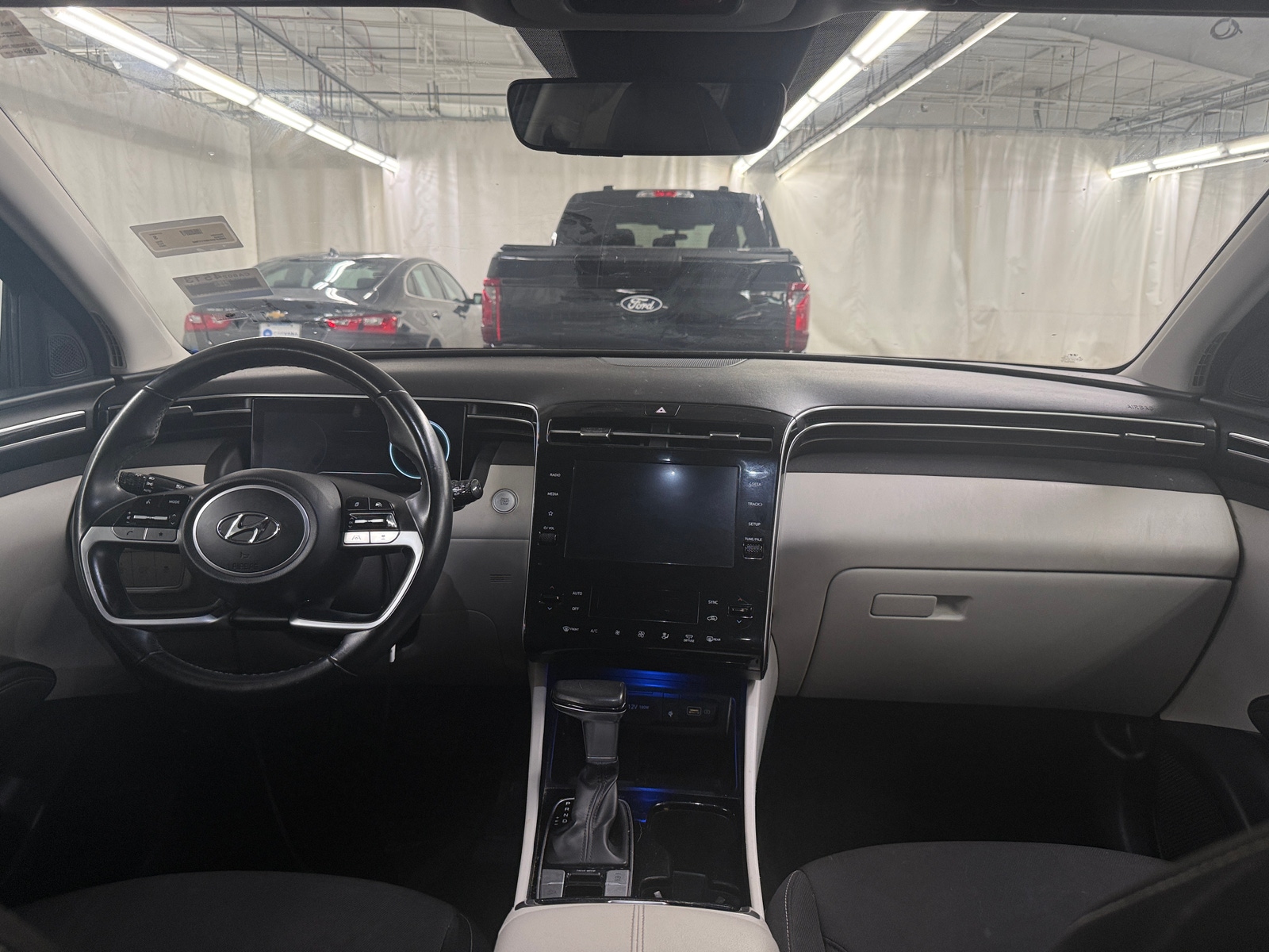Thumbnail: 2022 Hyundai Tucson - 3