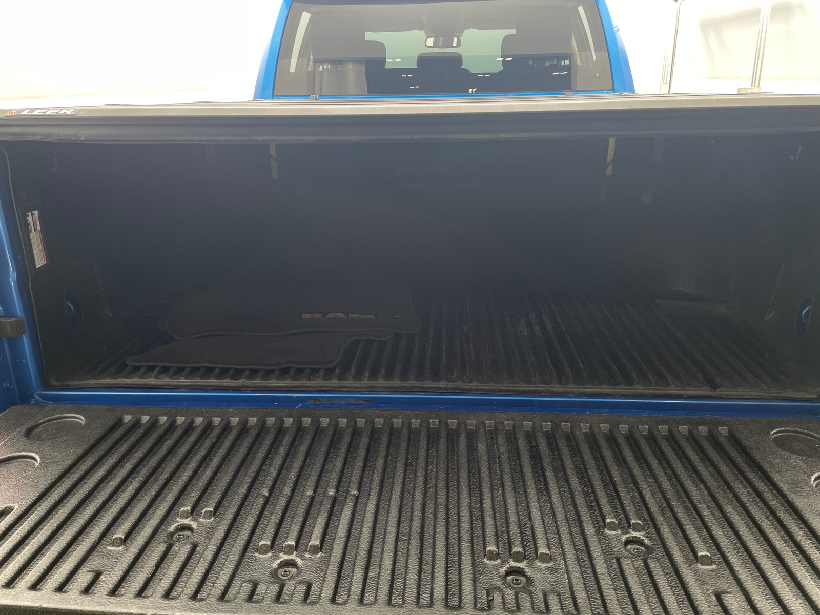 Thumbnail: 2019 RAM 1500 Classic - 7