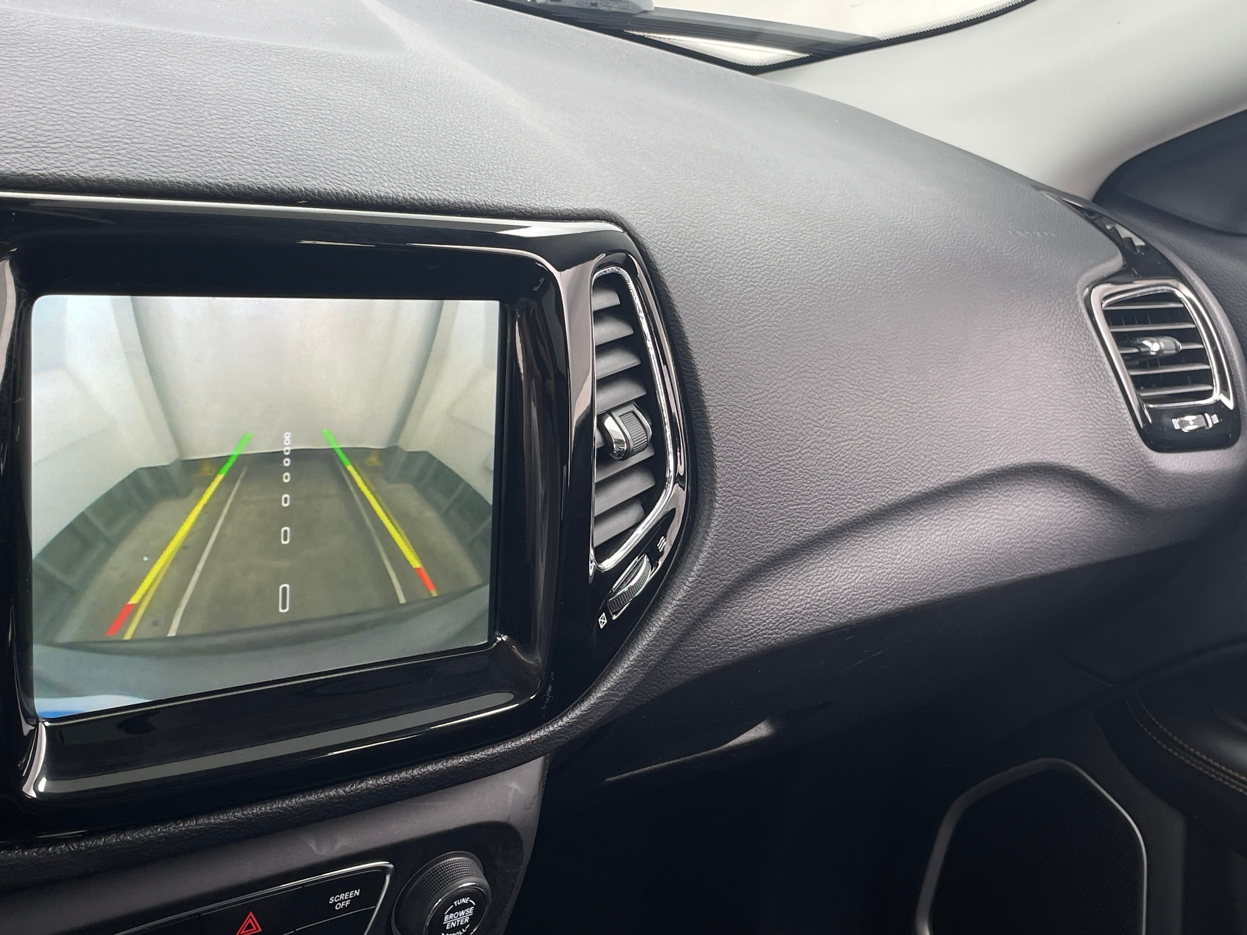 2020 Jeep Compass Limited - Photo 15