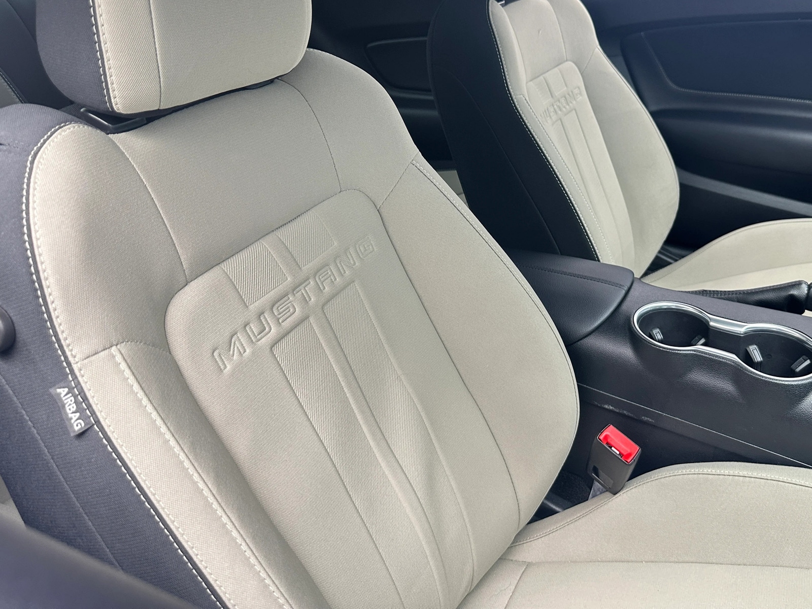 Thumbnail: 2019 Ford Mustang - 2