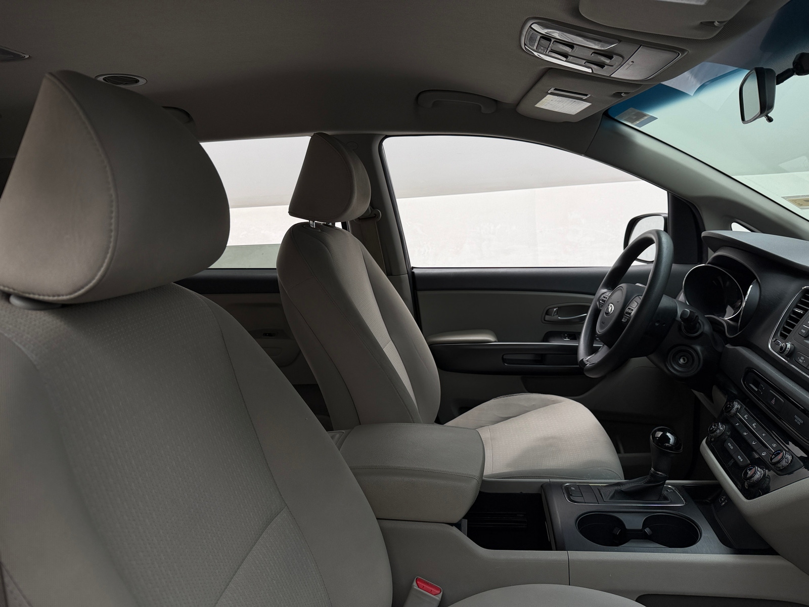 Thumbnail: 2017 Kia Sedona - 2