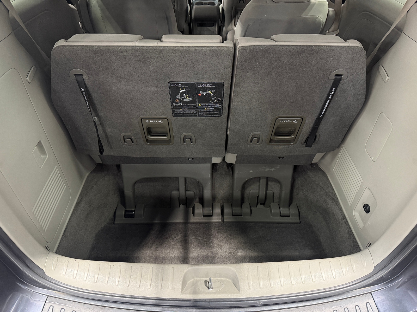 Thumbnail: 2017 Kia Sedona - 7