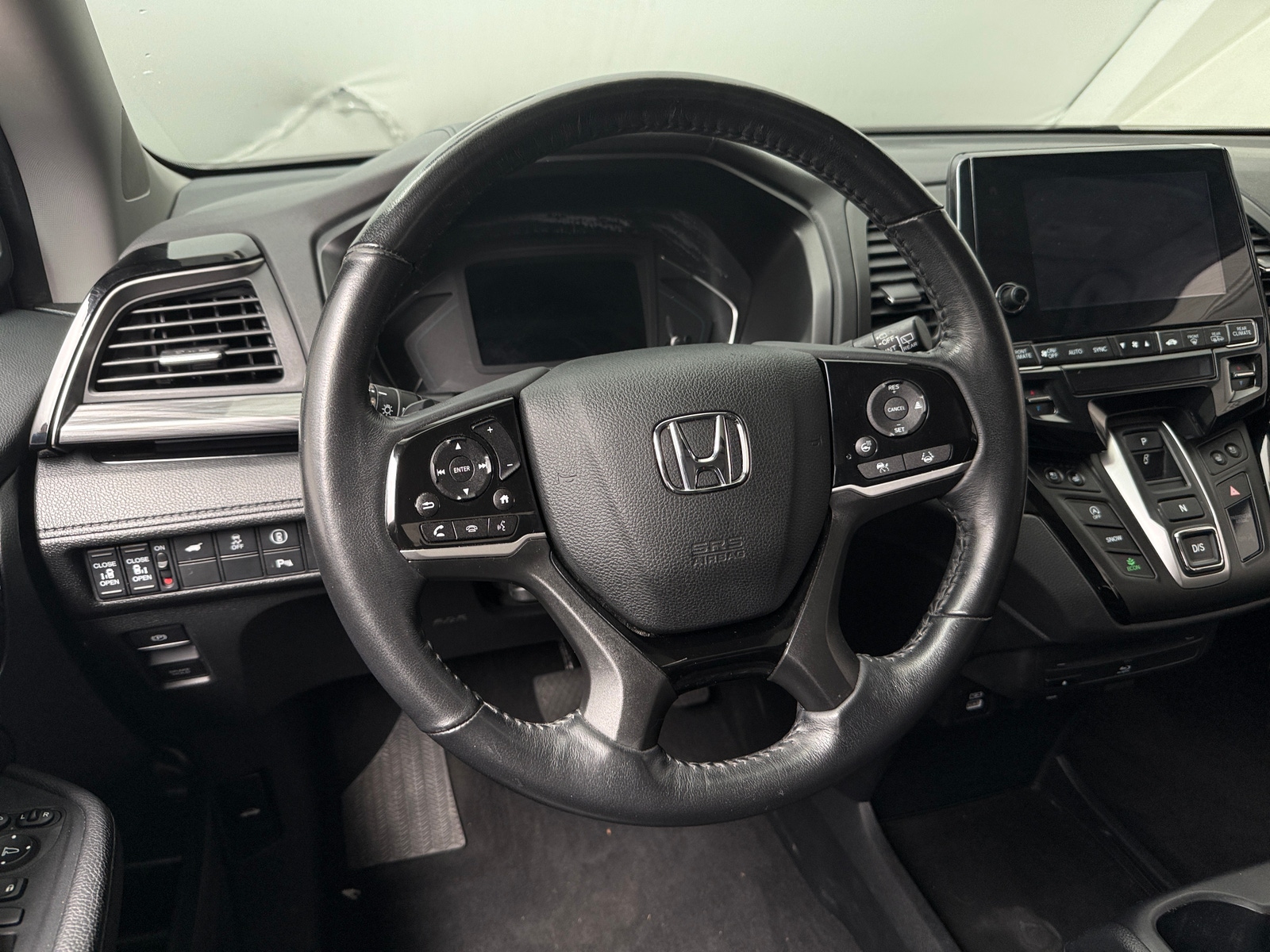 Thumbnail: 2023 Honda Odyssey - 4