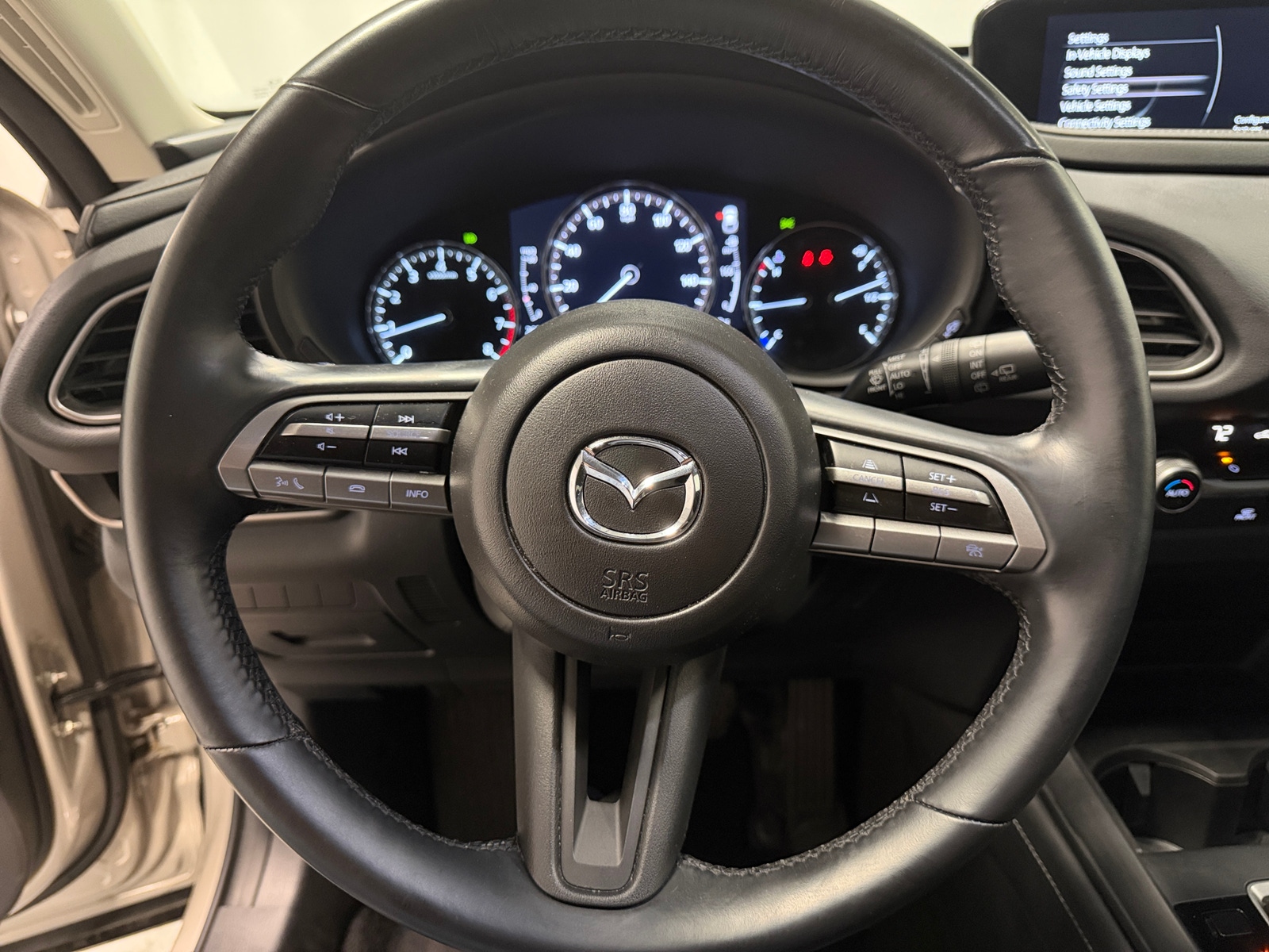 Thumbnail: 2022 Mazda CX-30 - 4