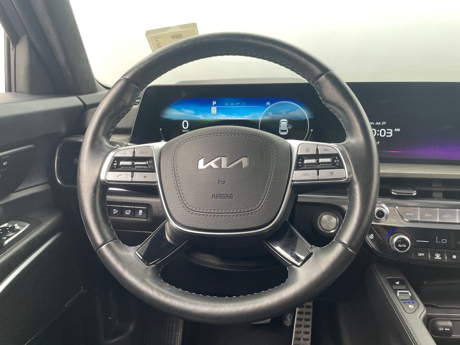 Thumbnail: 2023 Kia Telluride - 4