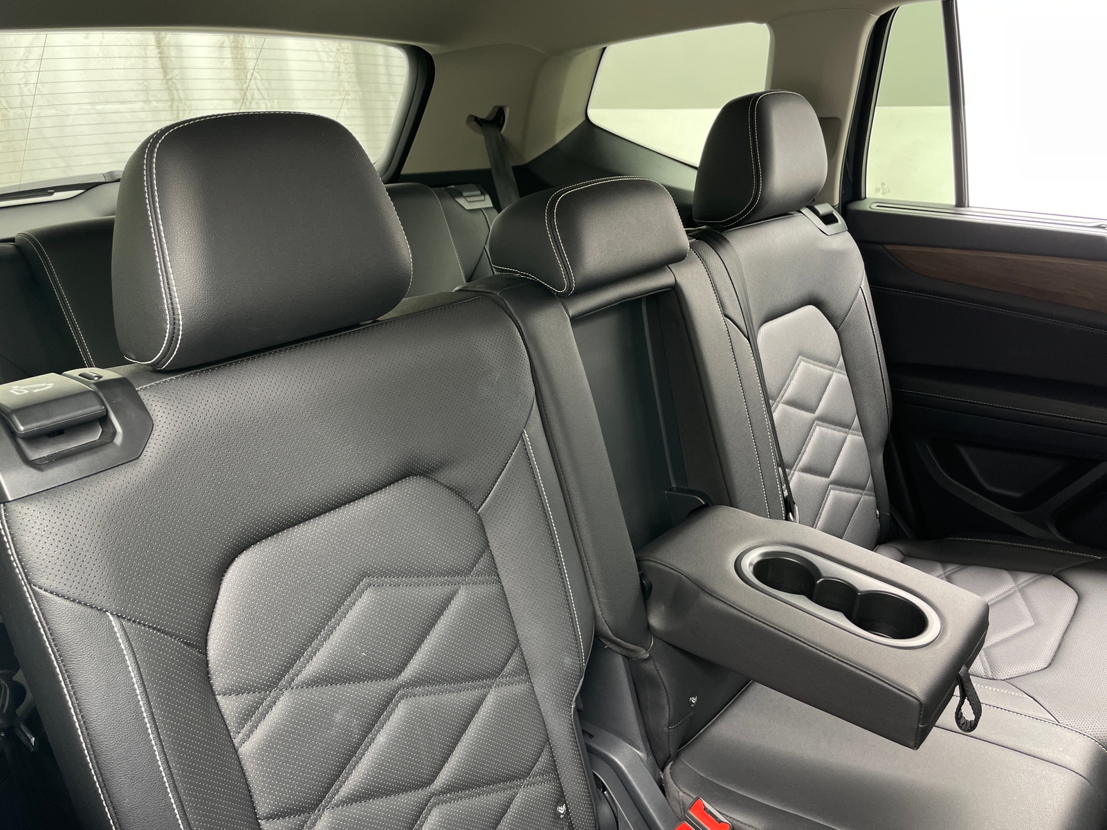 Thumbnail: 2026 Volkswagen Atlas - 5