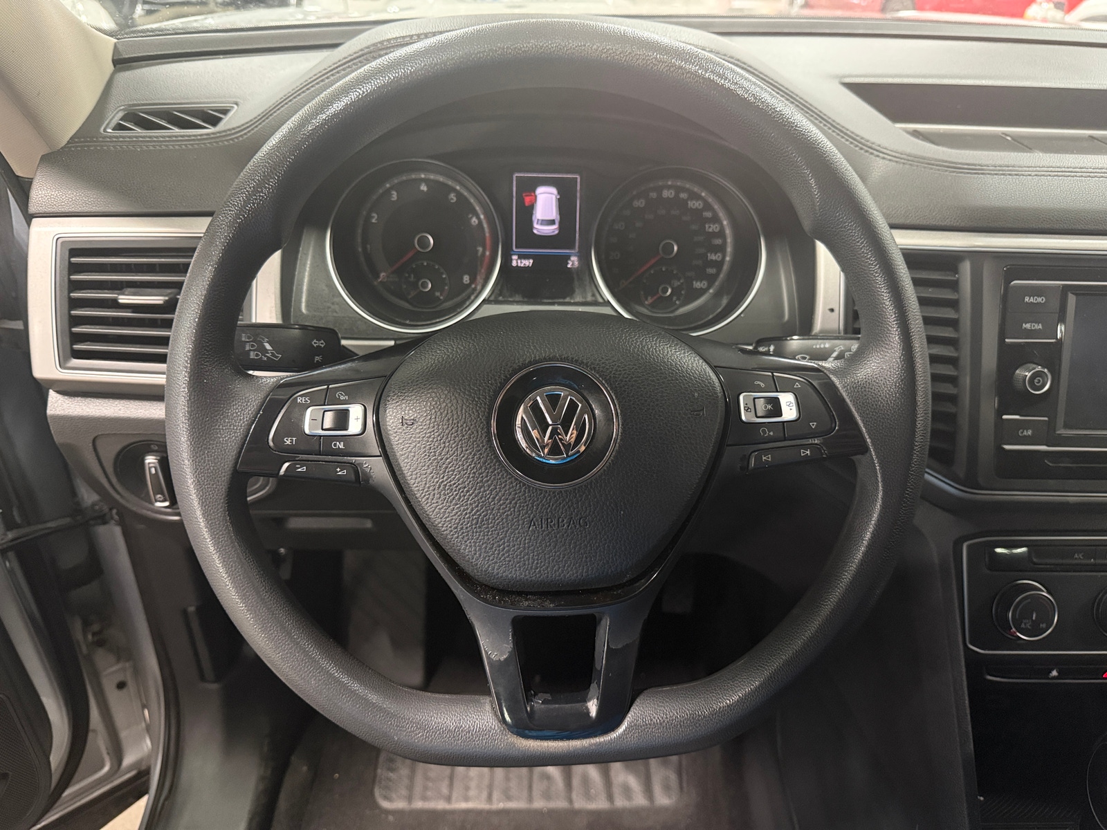 Thumbnail: 2018 Volkswagen Atlas - 5