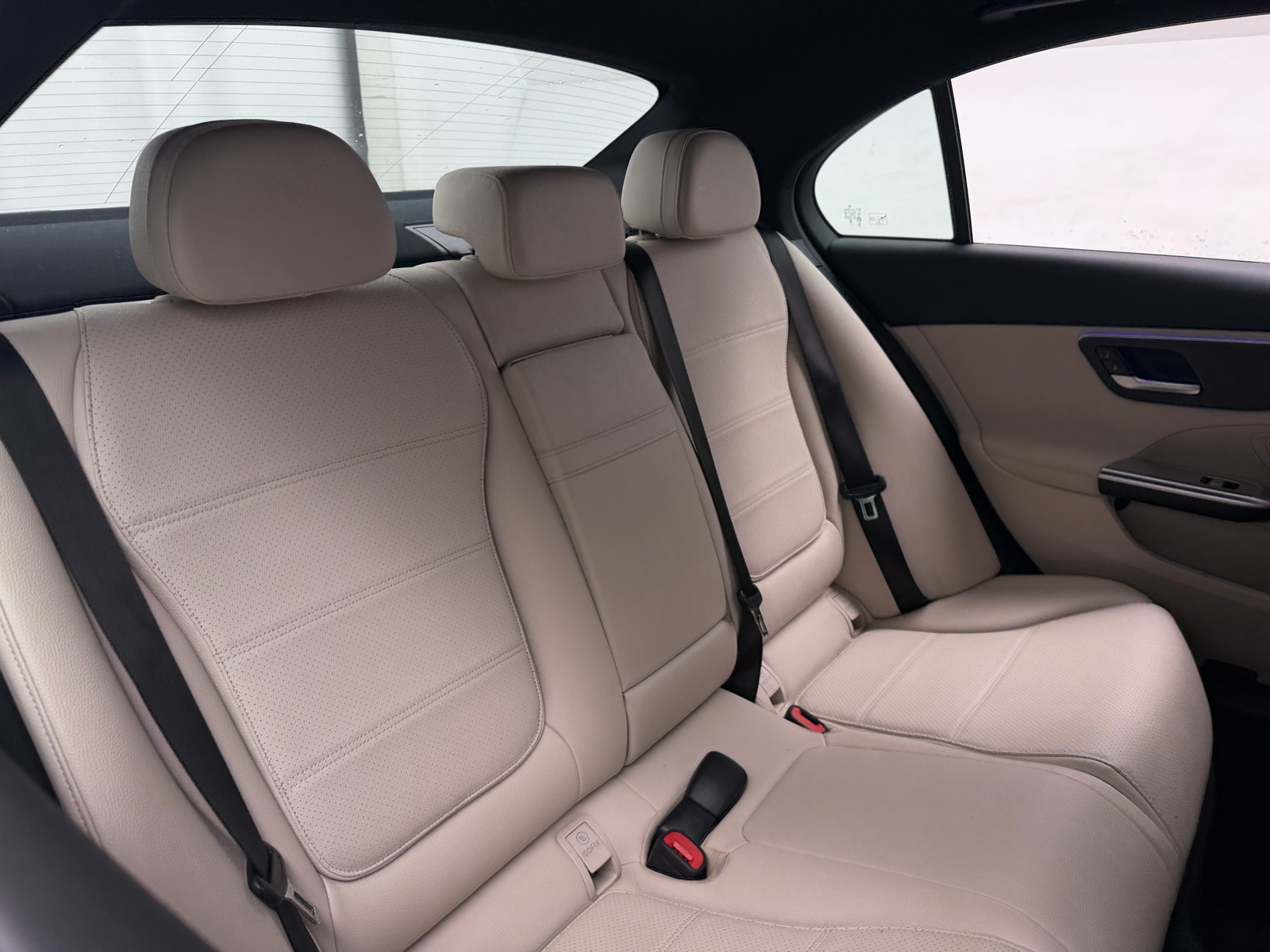 Thumbnail: 2024 Mercedes-Benz C-Class - 5