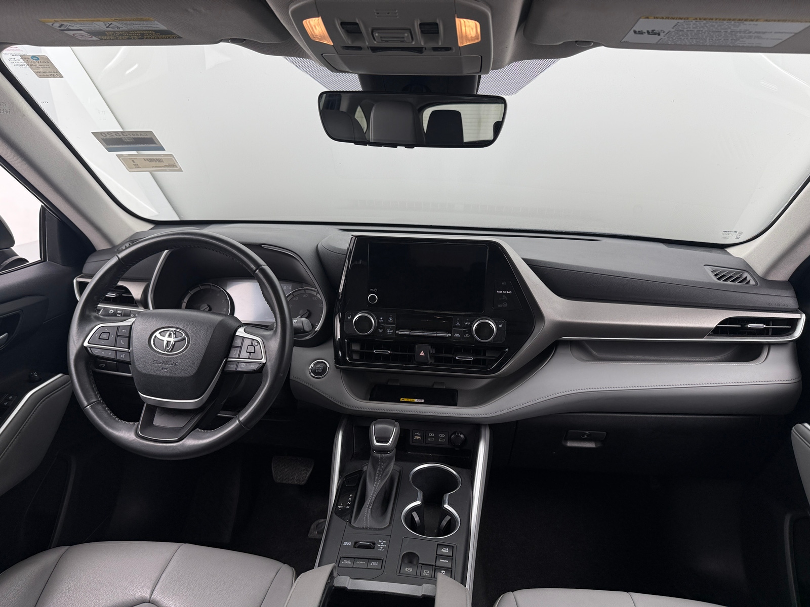 Thumbnail: 2023 Toyota Highlander - 2