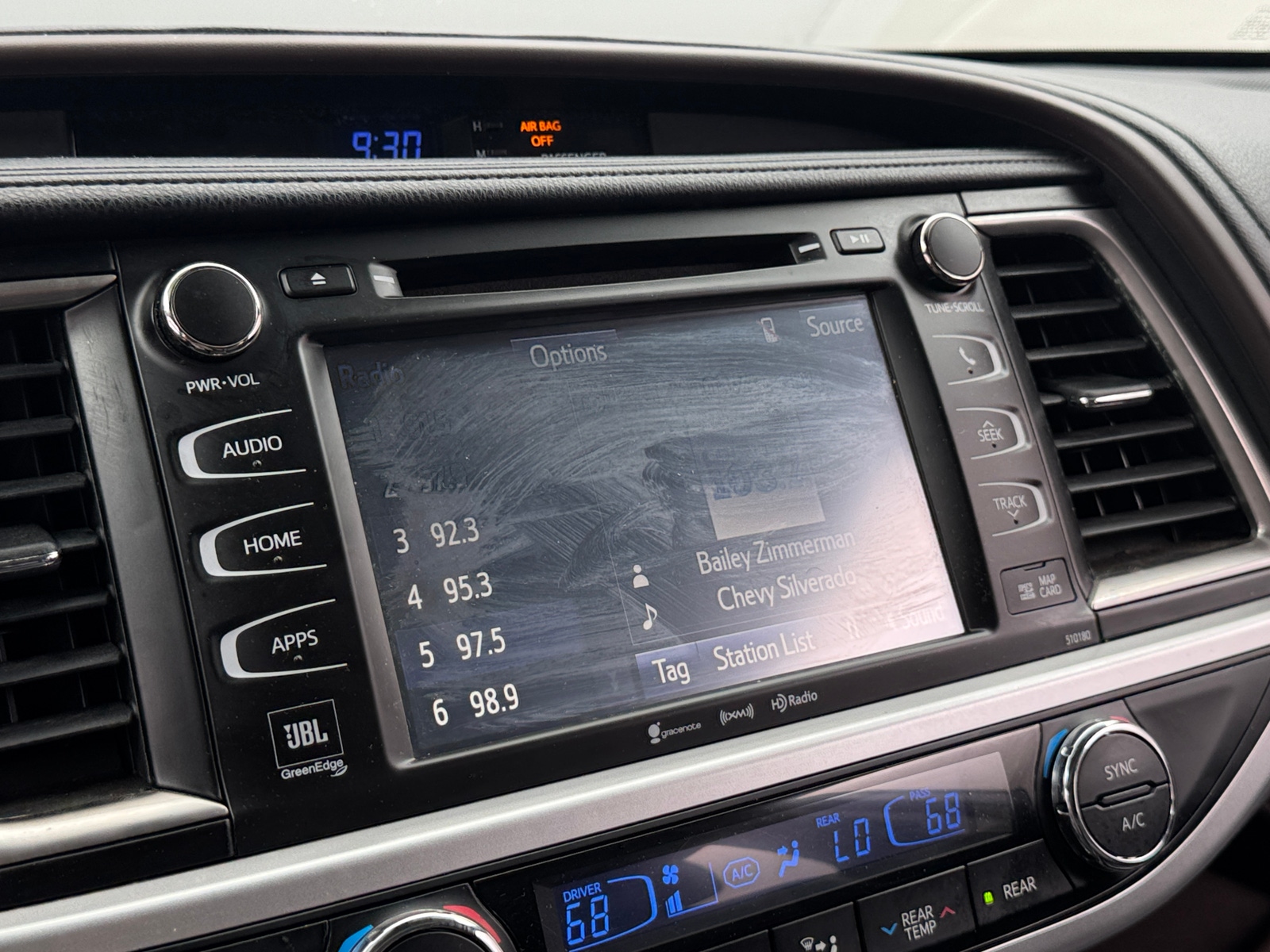 Thumbnail: 2018 Toyota Highlander - 3