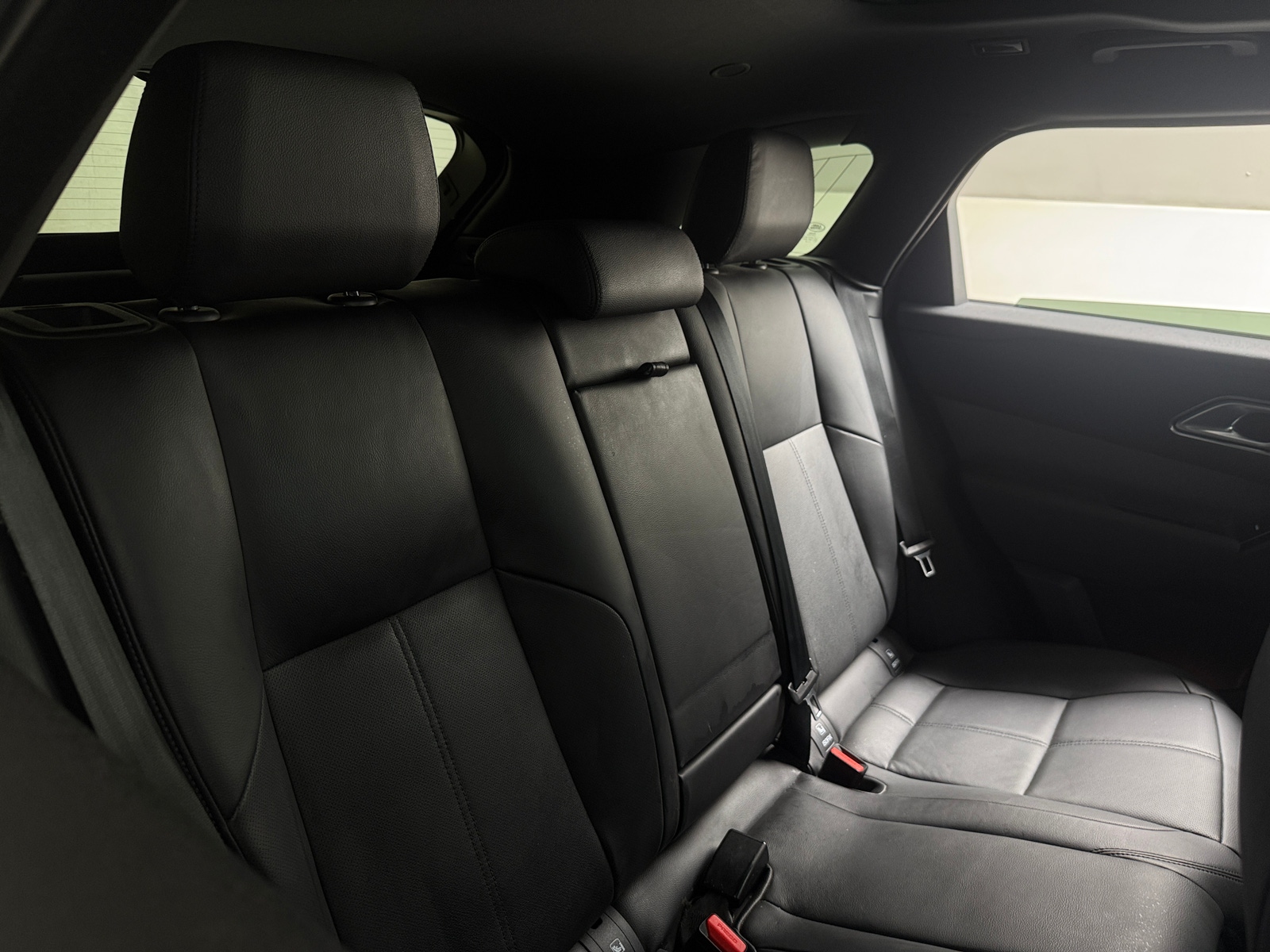 Thumbnail: 2024 Land Rover Range Rover Velar - 5