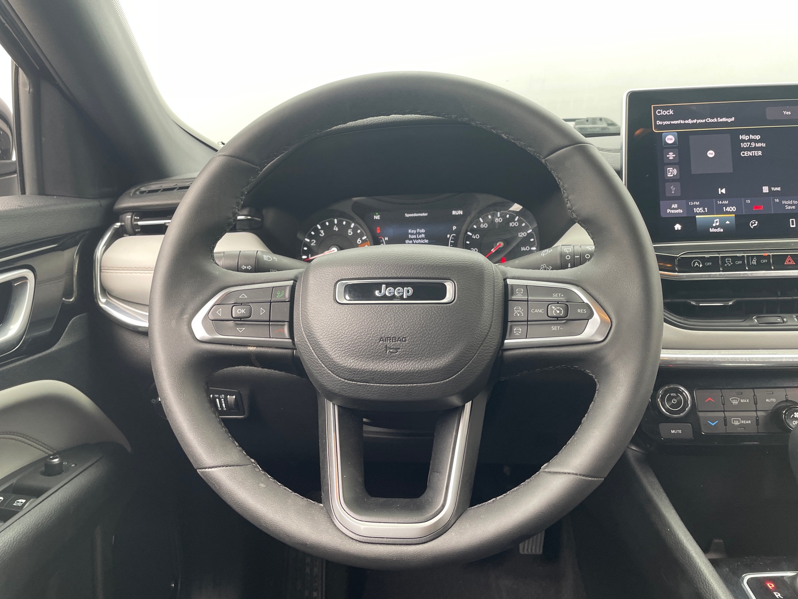 Thumbnail: 2023 Jeep Compass - 4