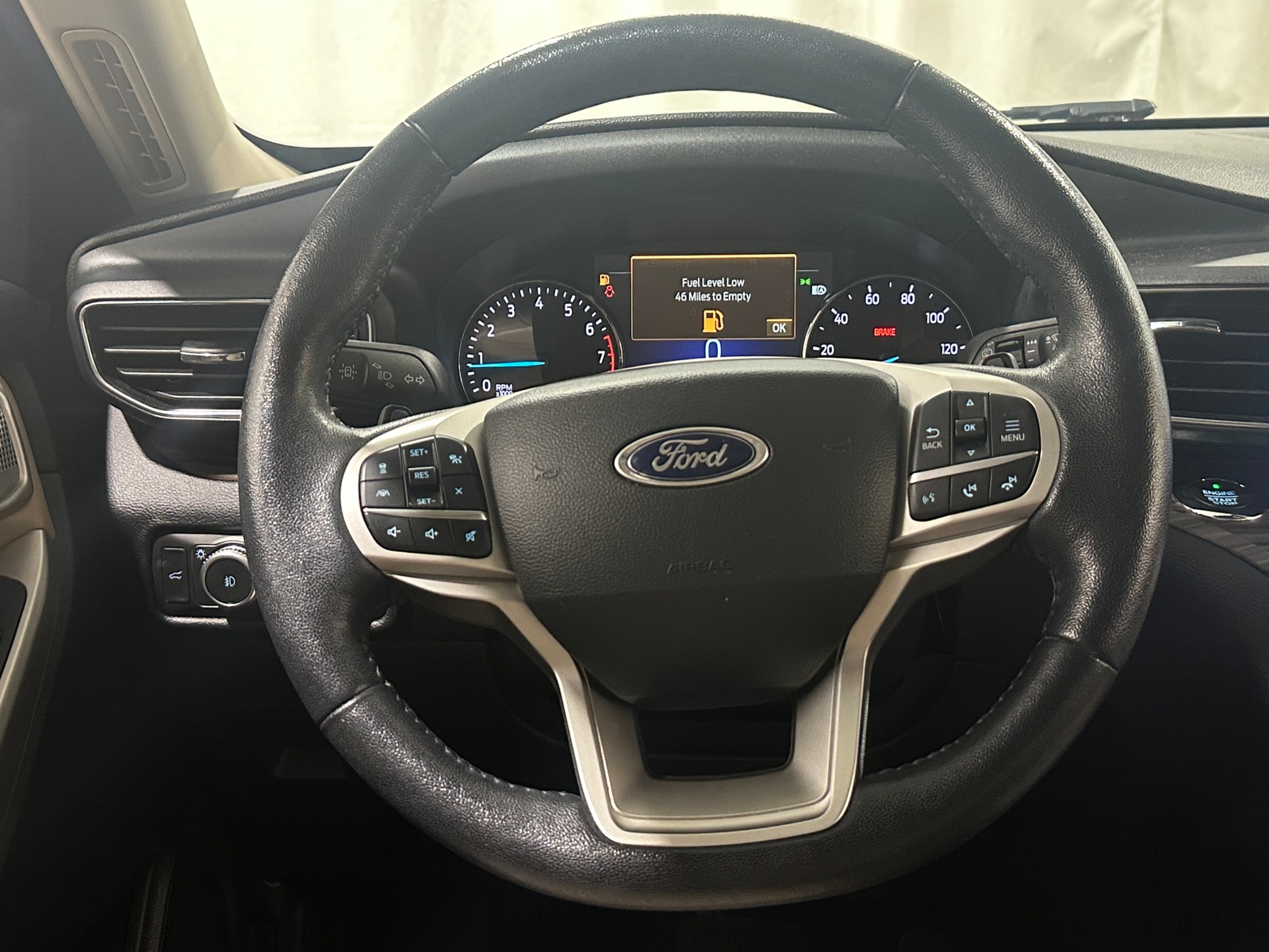Thumbnail: 2021 Ford Explorer - 4