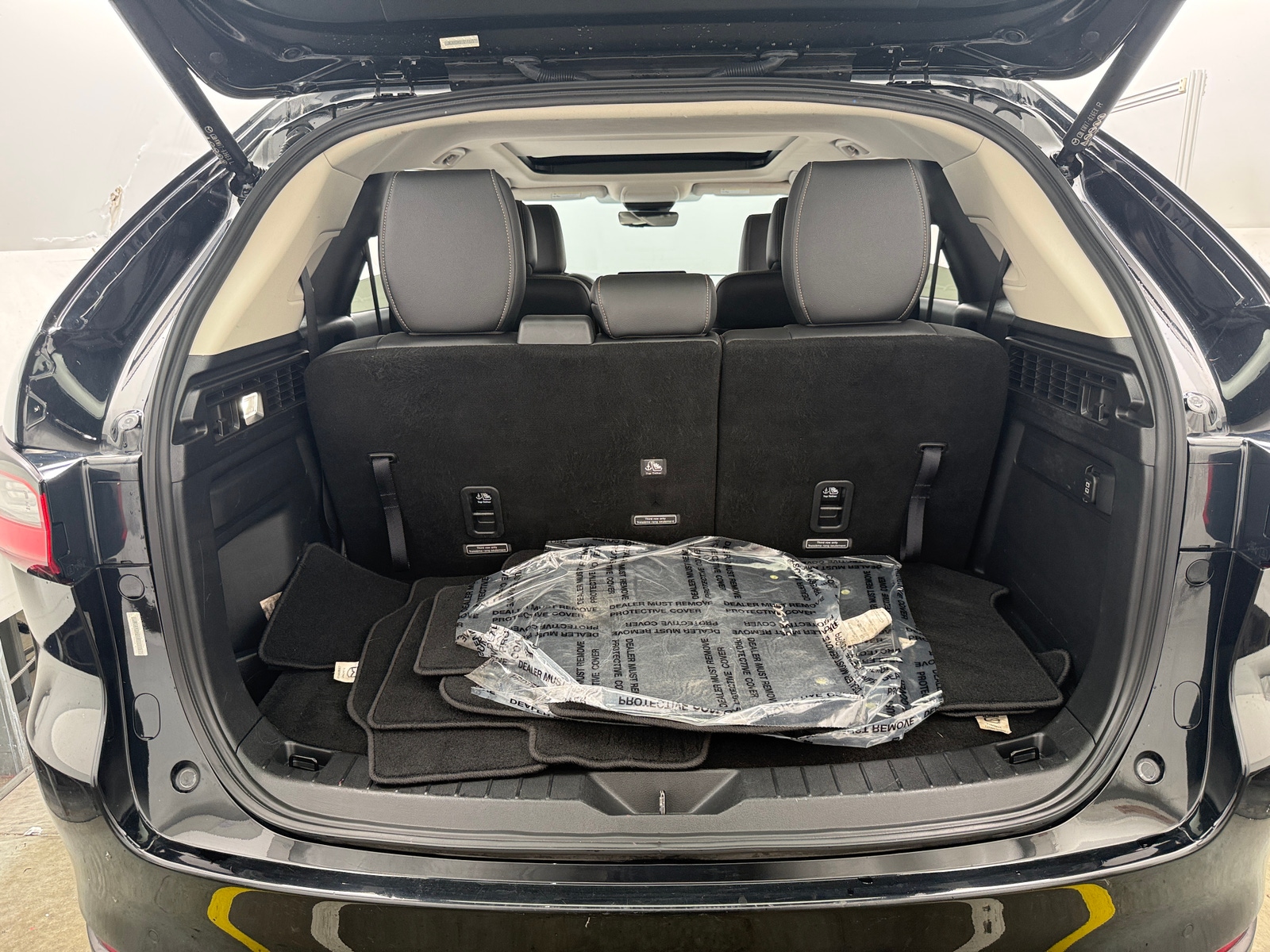 Thumbnail: 2024 Mazda CX-90 - 6