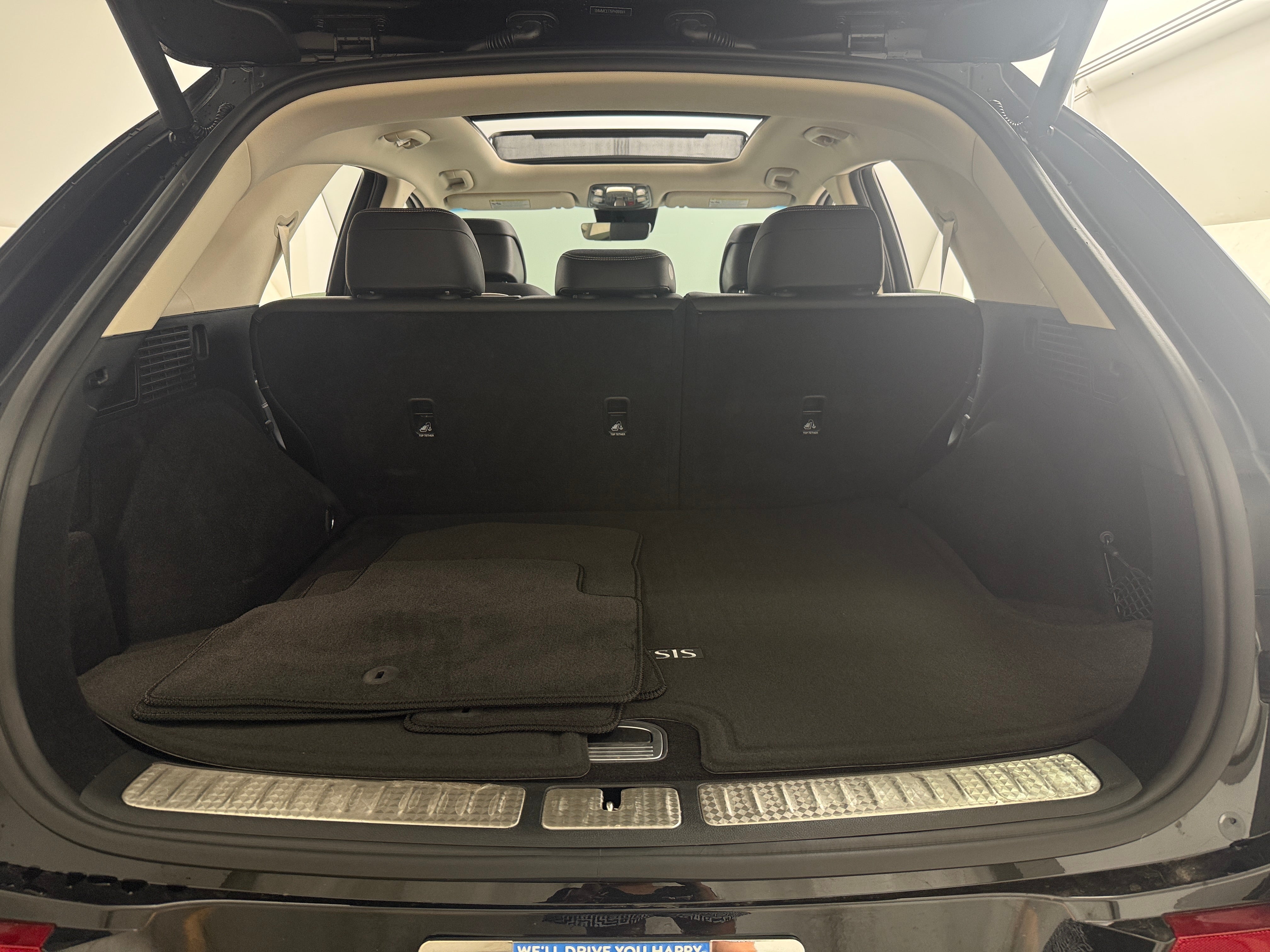 Used 2023 GENESIS GV70 Advanced with VIN 5NMMCET15PH001066 for sale in Oak Creek, WI