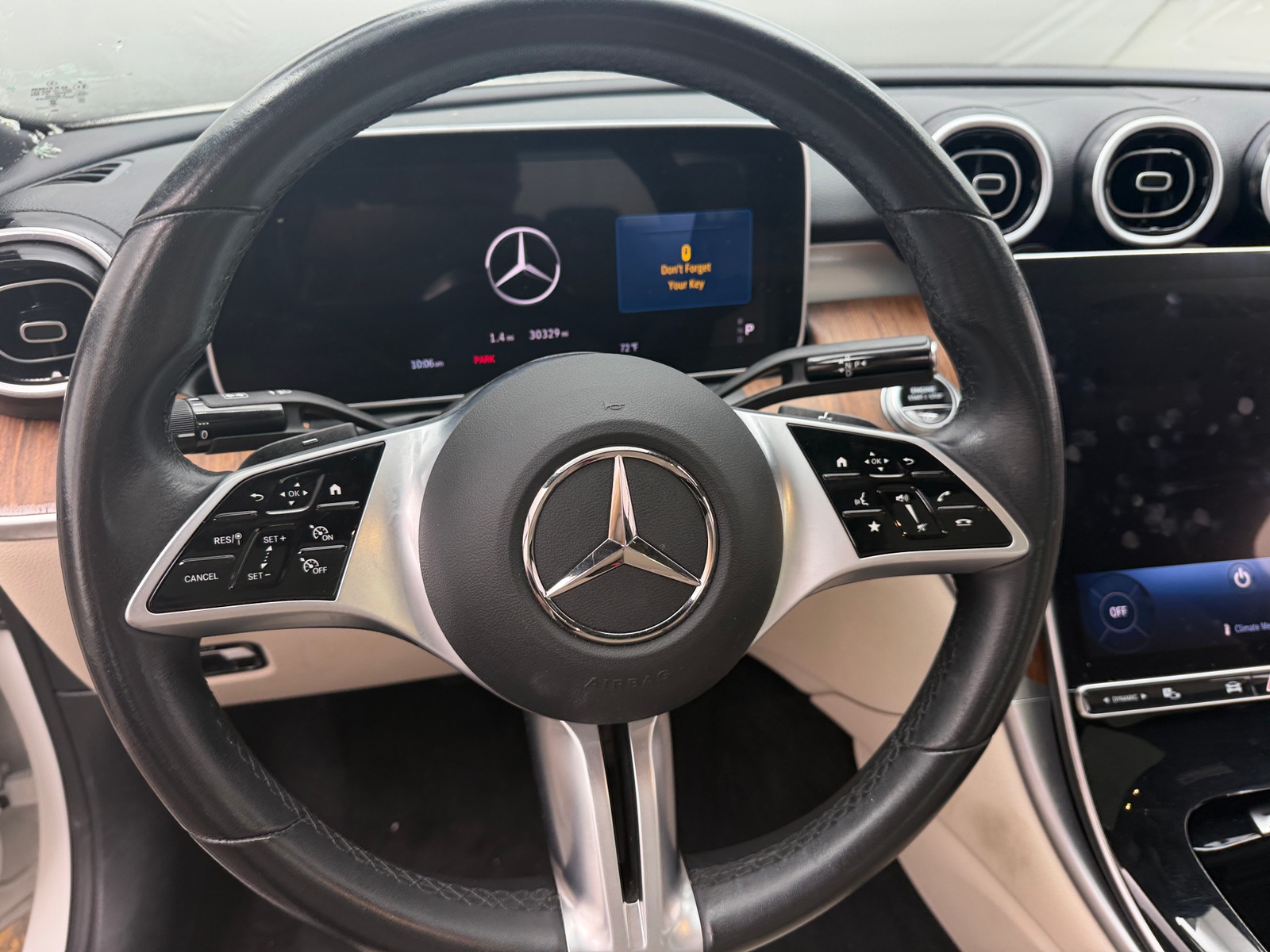 Thumbnail: 2025 Mercedes-Benz C-Class - 4