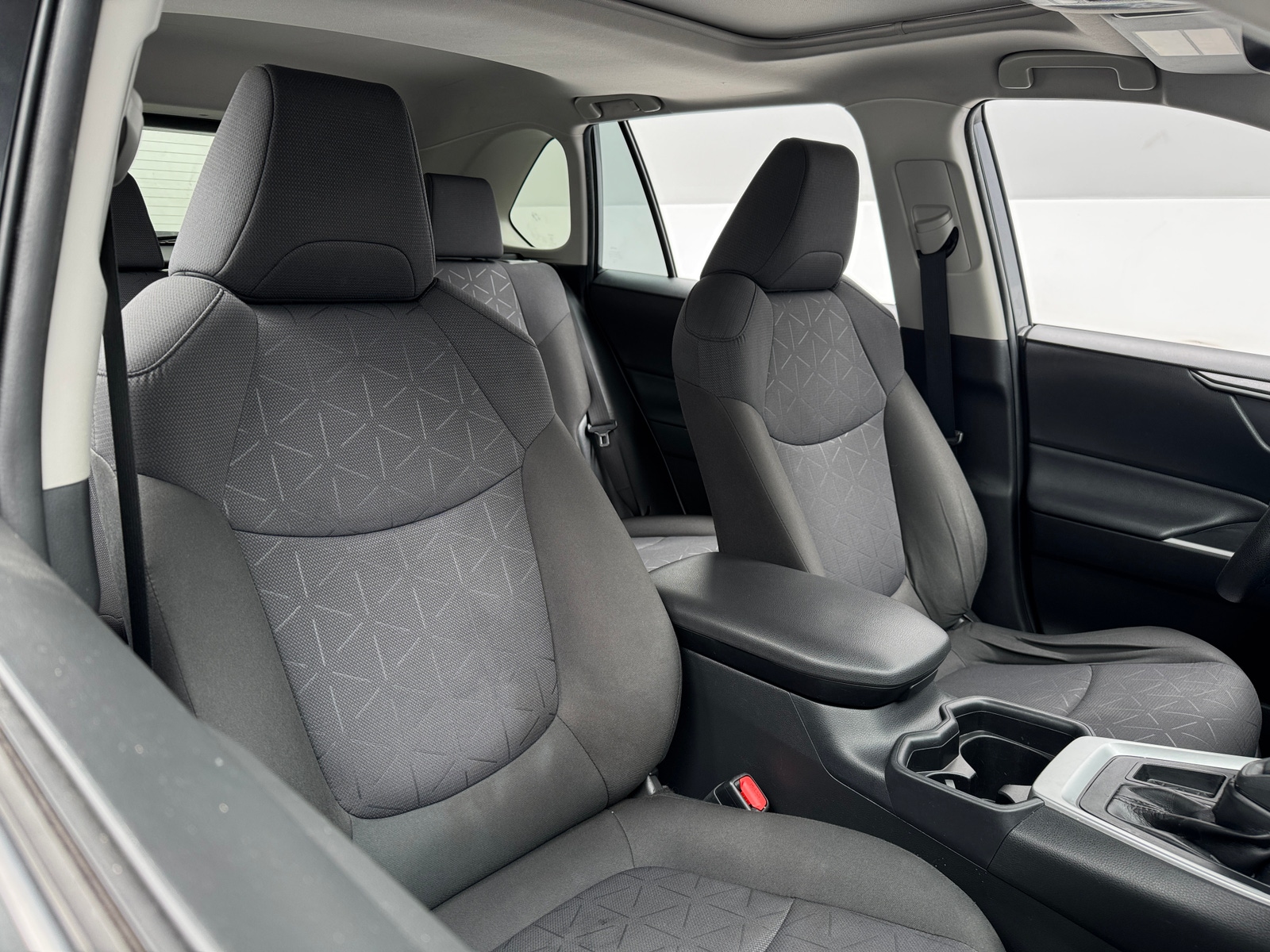 Thumbnail: 2020 Toyota RAV4 - 2