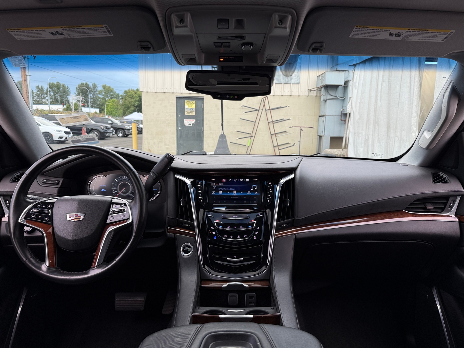 Thumbnail: 2016 Cadillac Escalade - 2