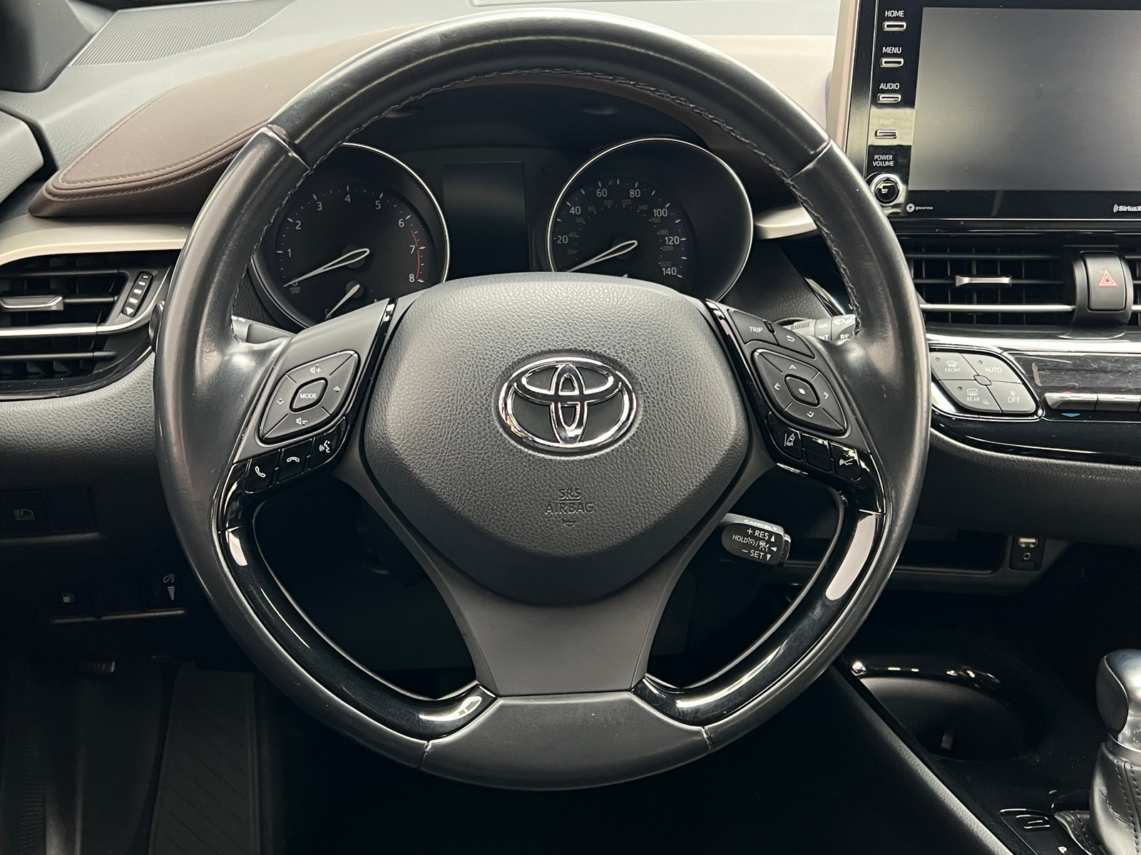 Thumbnail: 2019 Toyota C-HR - 4