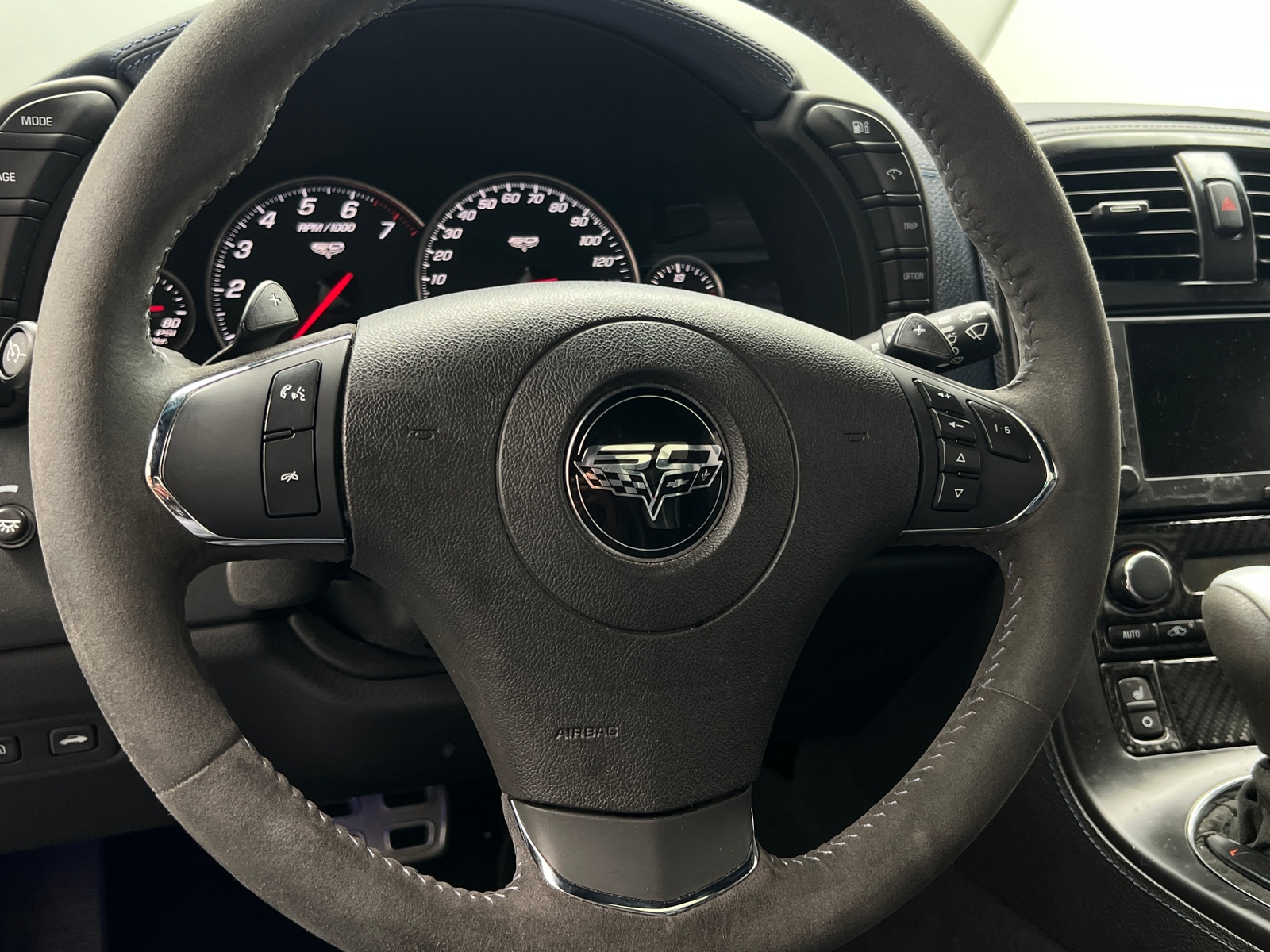 Thumbnail: 2013 Chevrolet Corvette - 3
