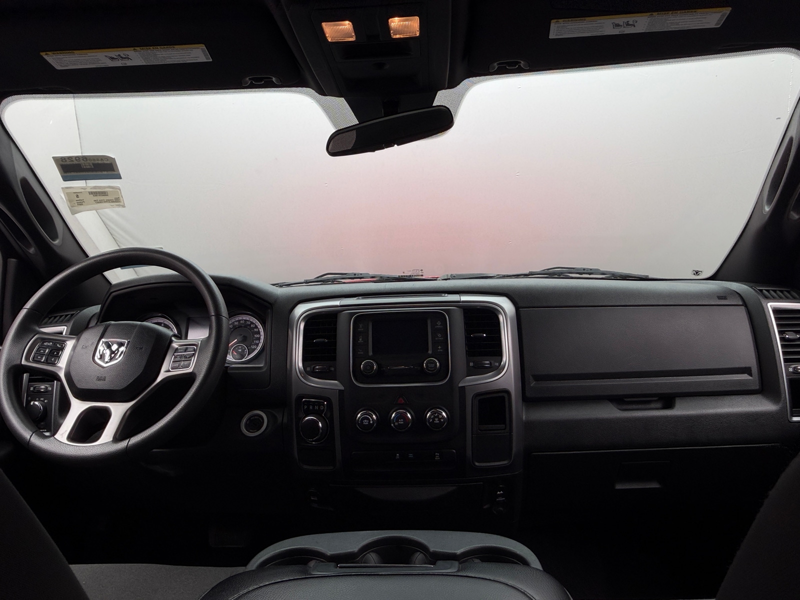 Thumbnail: 2024 RAM 1500 Classic - 3