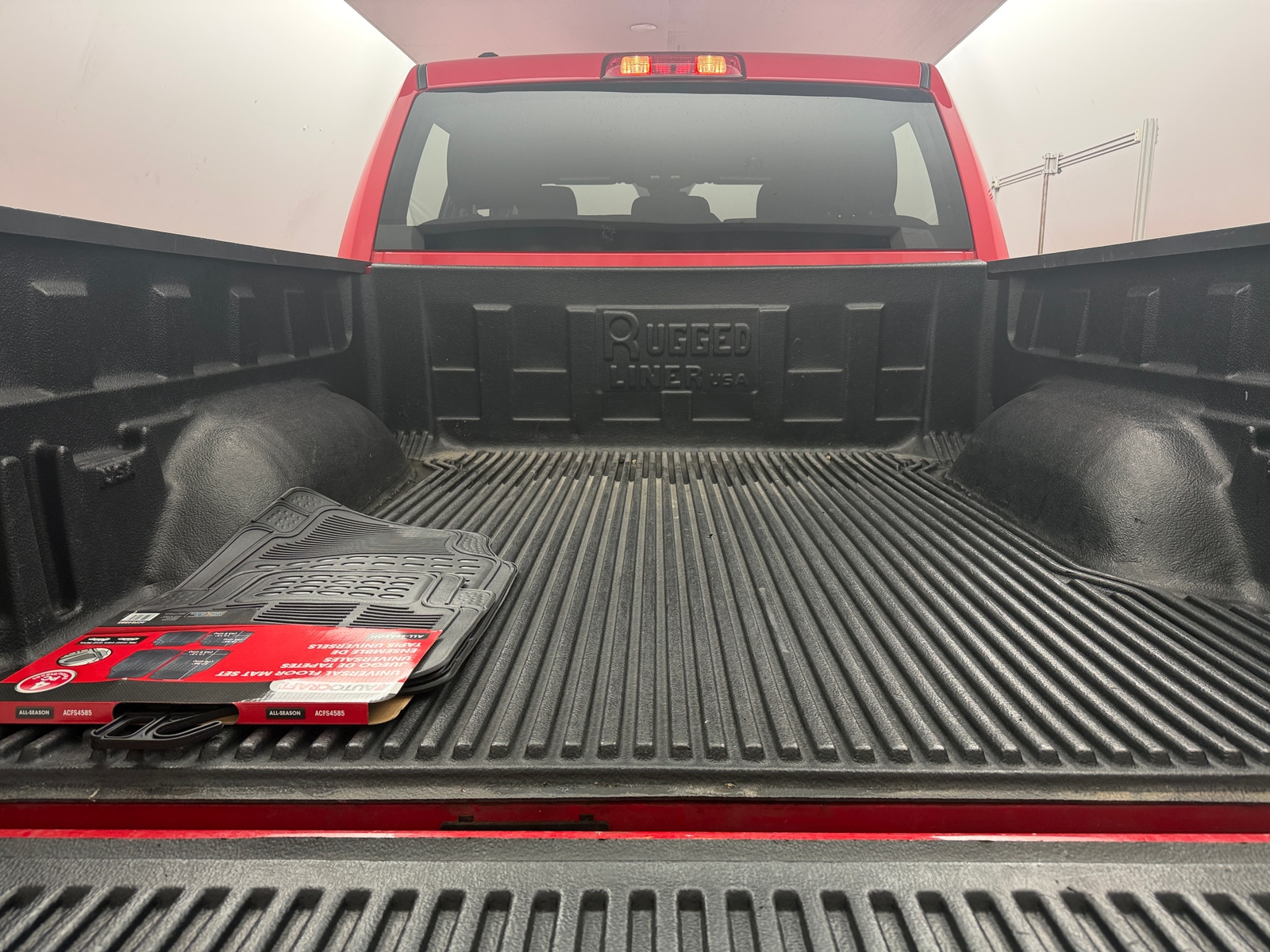 Thumbnail: 2024 RAM 1500 Classic - 7