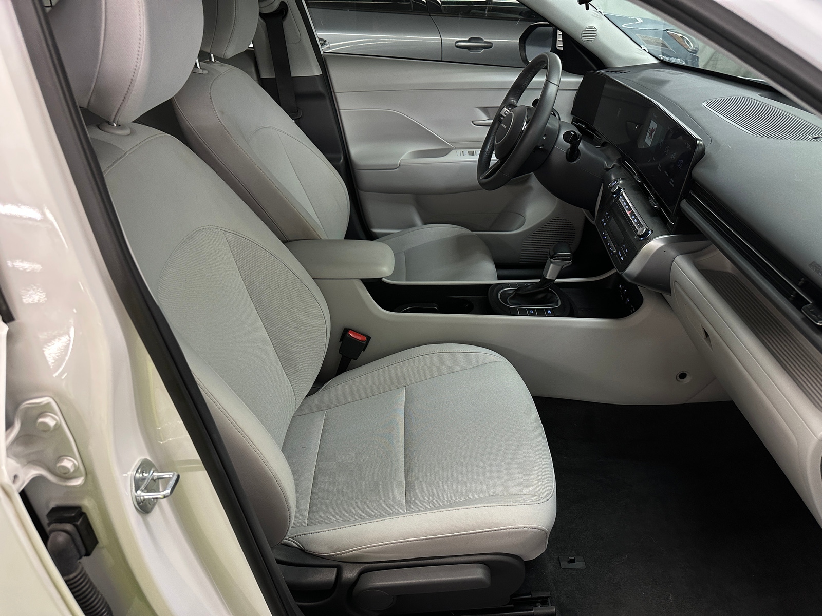 Thumbnail: 2024 Hyundai Kona - 2