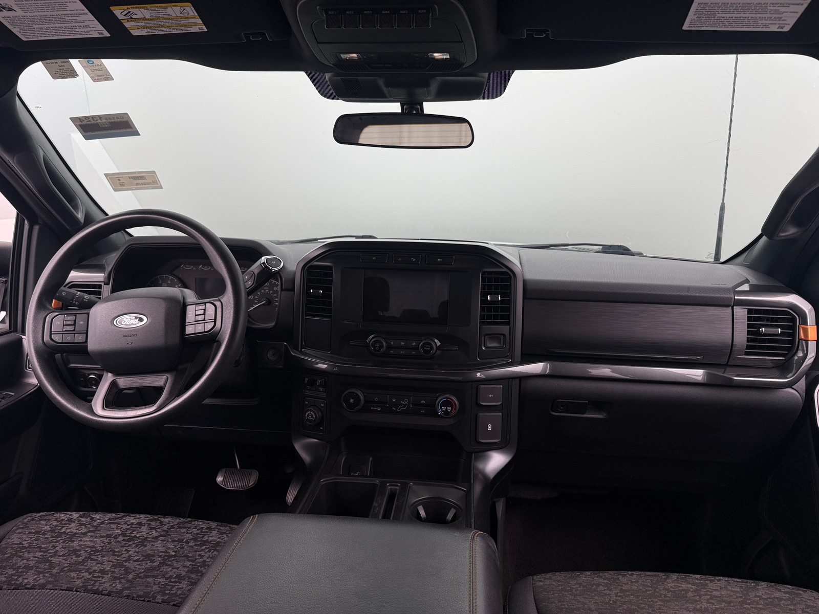 Thumbnail: 2022 Ford Econoline - 3