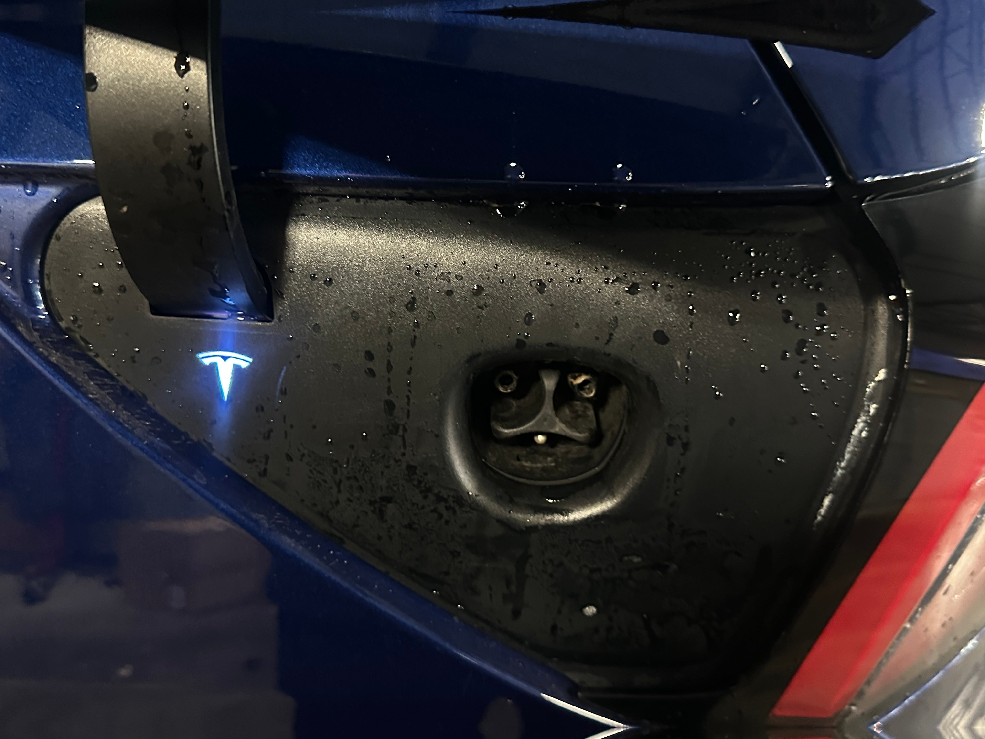 Used 2022 Tesla Model Y Performance with VIN 7SAYGDEFXNF466470 for sale in Pewaukee, WI