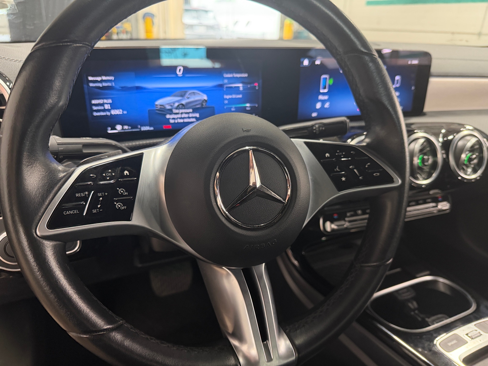 Thumbnail: 2025 Mercedes-Benz CLA - 4