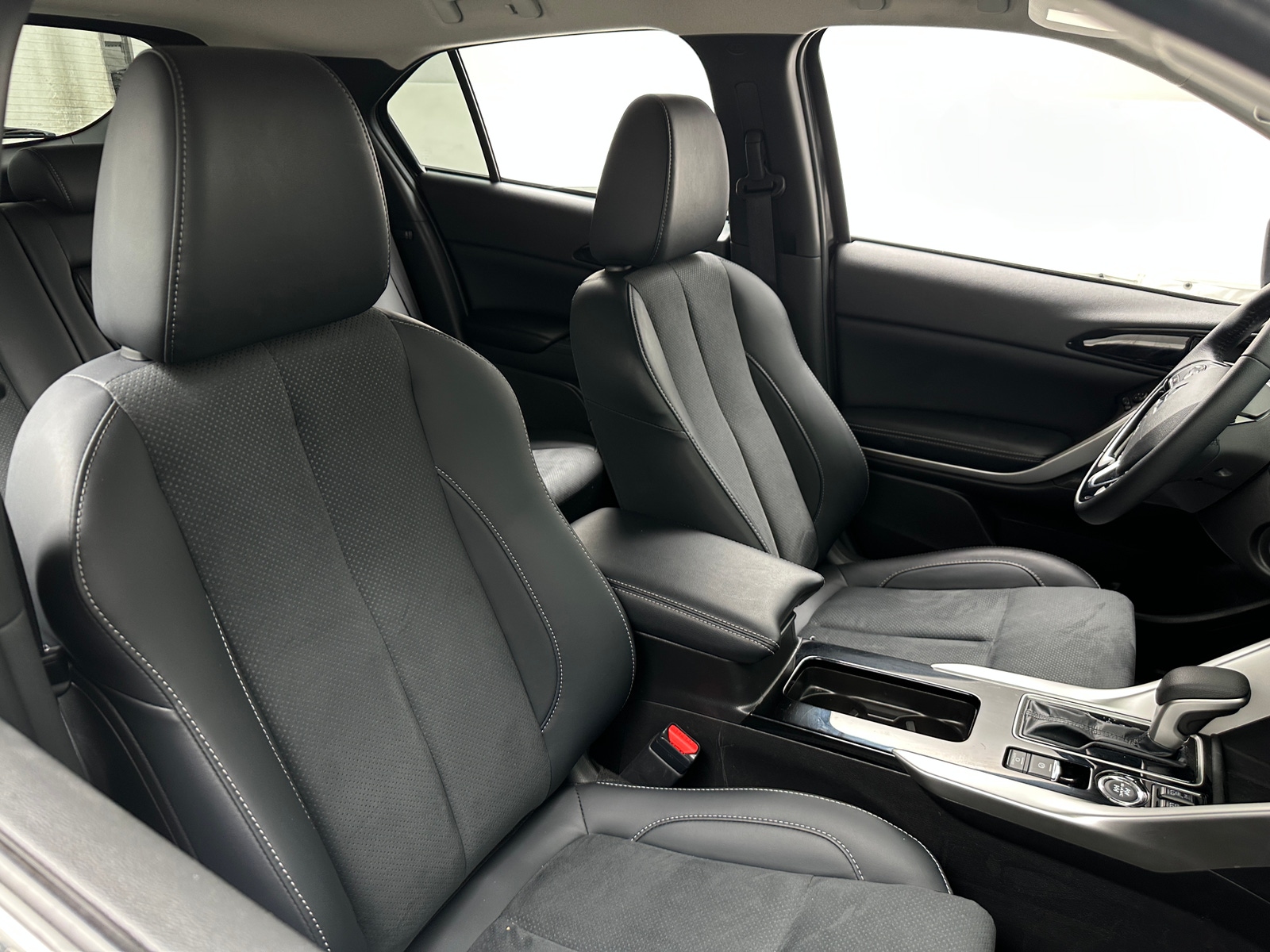 Thumbnail: 2026 Mitsubishi Eclipse Cross - 2